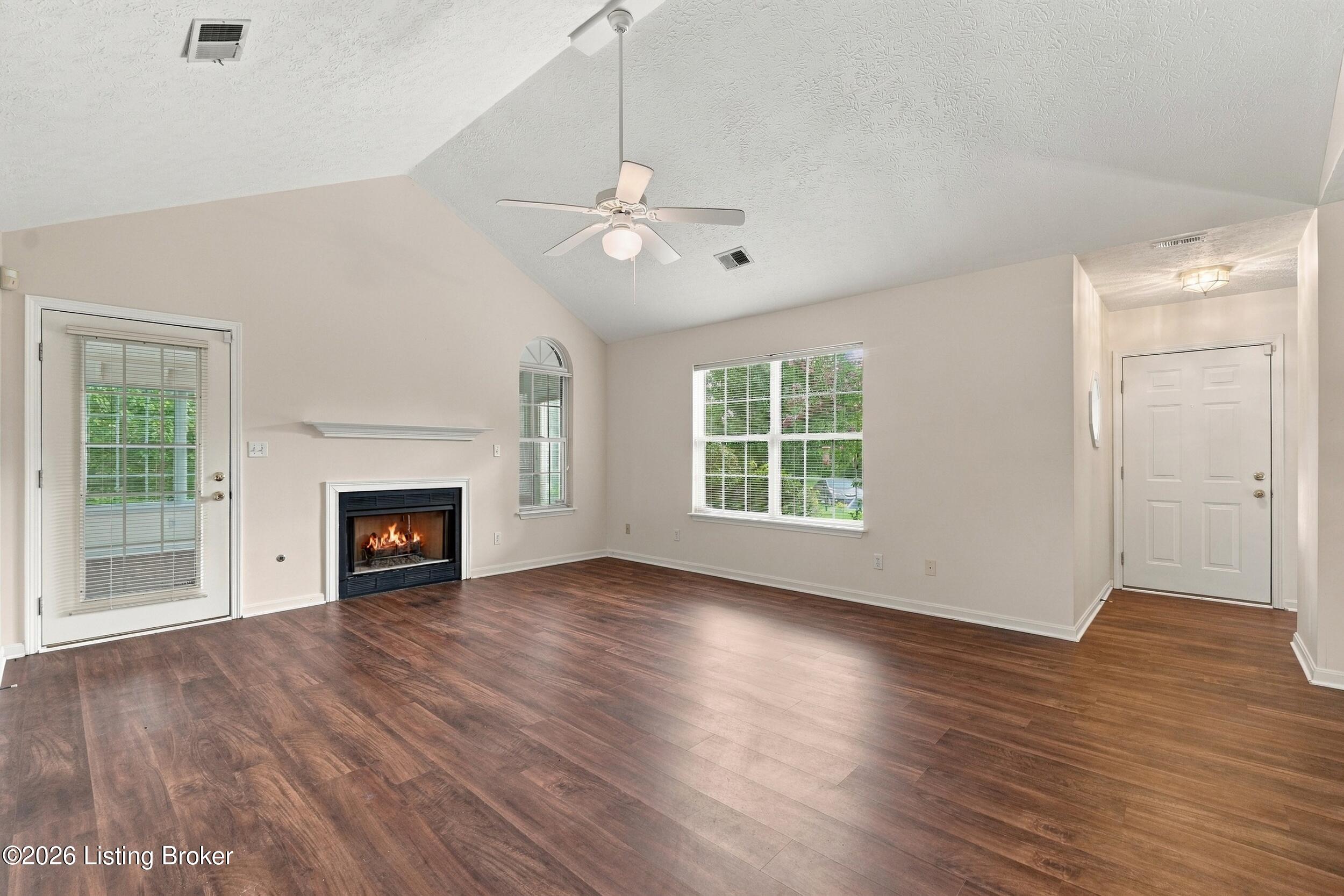 10603 Parkhurst Ct Property Photo 11