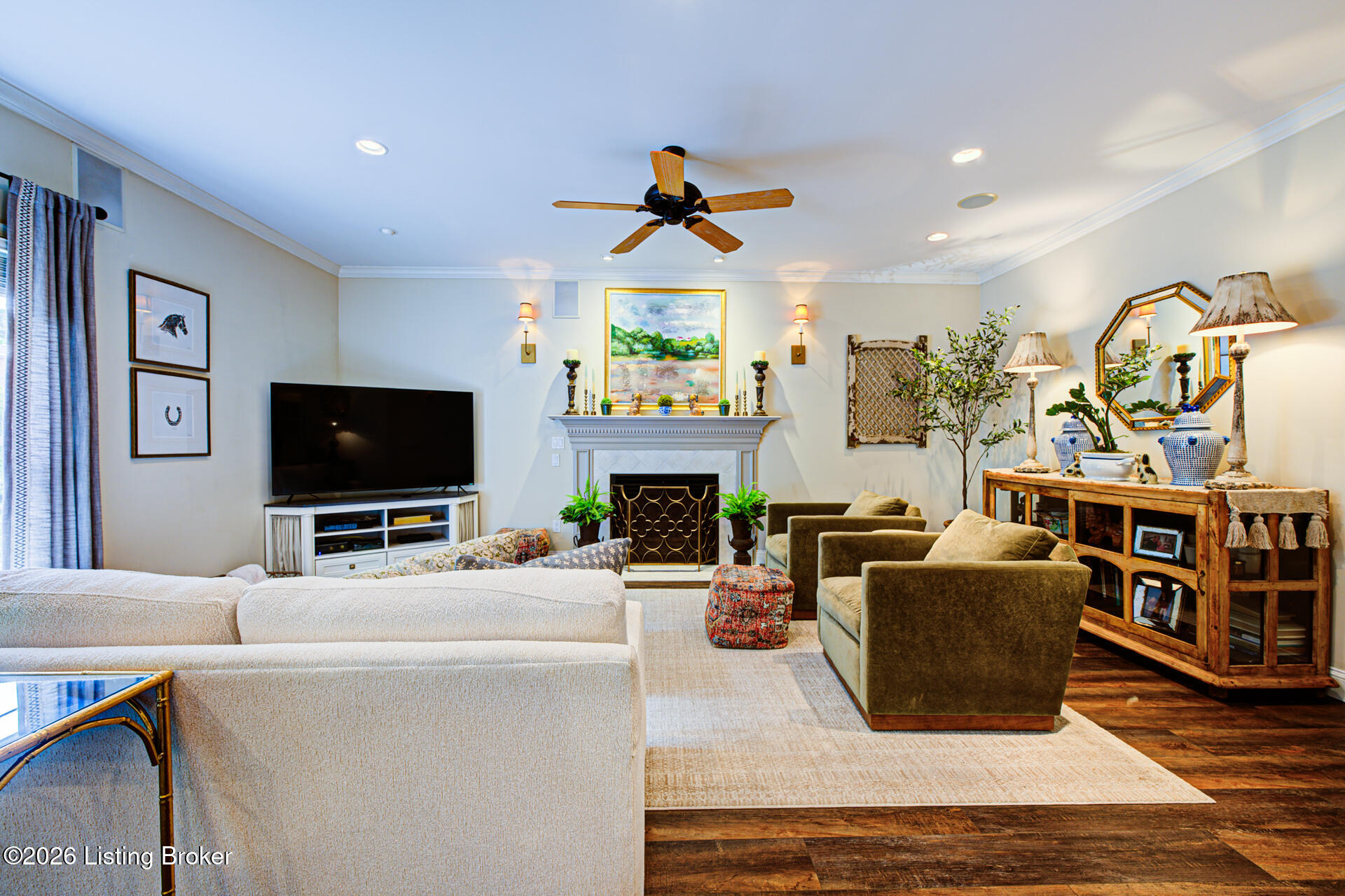 4206 Lake Spring Ct Property Photo 8