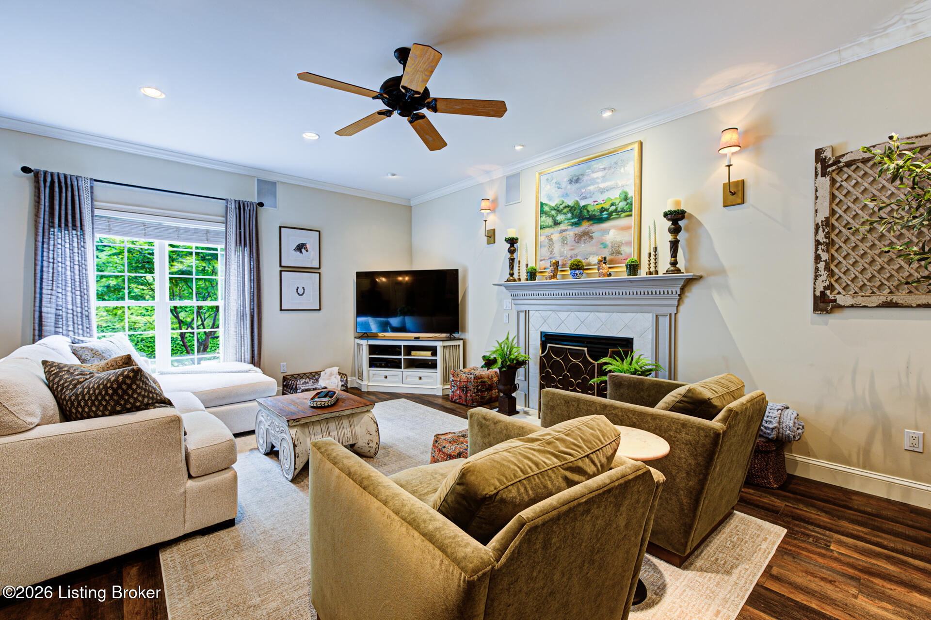 4206 Lake Spring Ct Property Photo 10