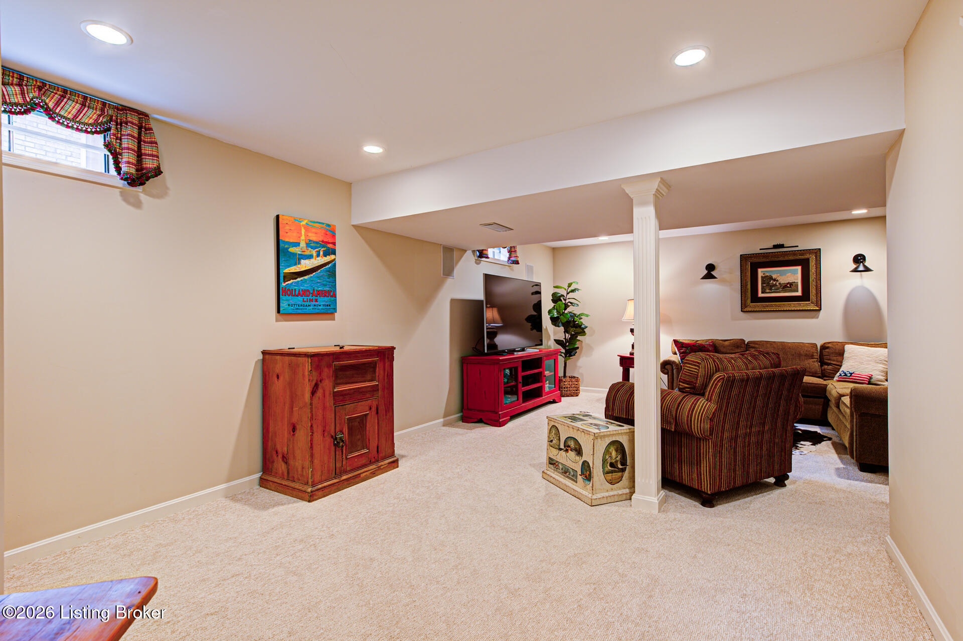 4206 Lake Spring Ct Property Photo 32