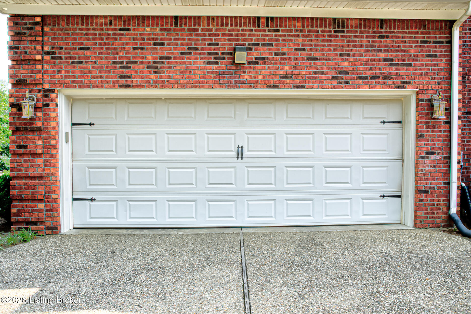 4206 Lake Spring Ct Property Photo 41
