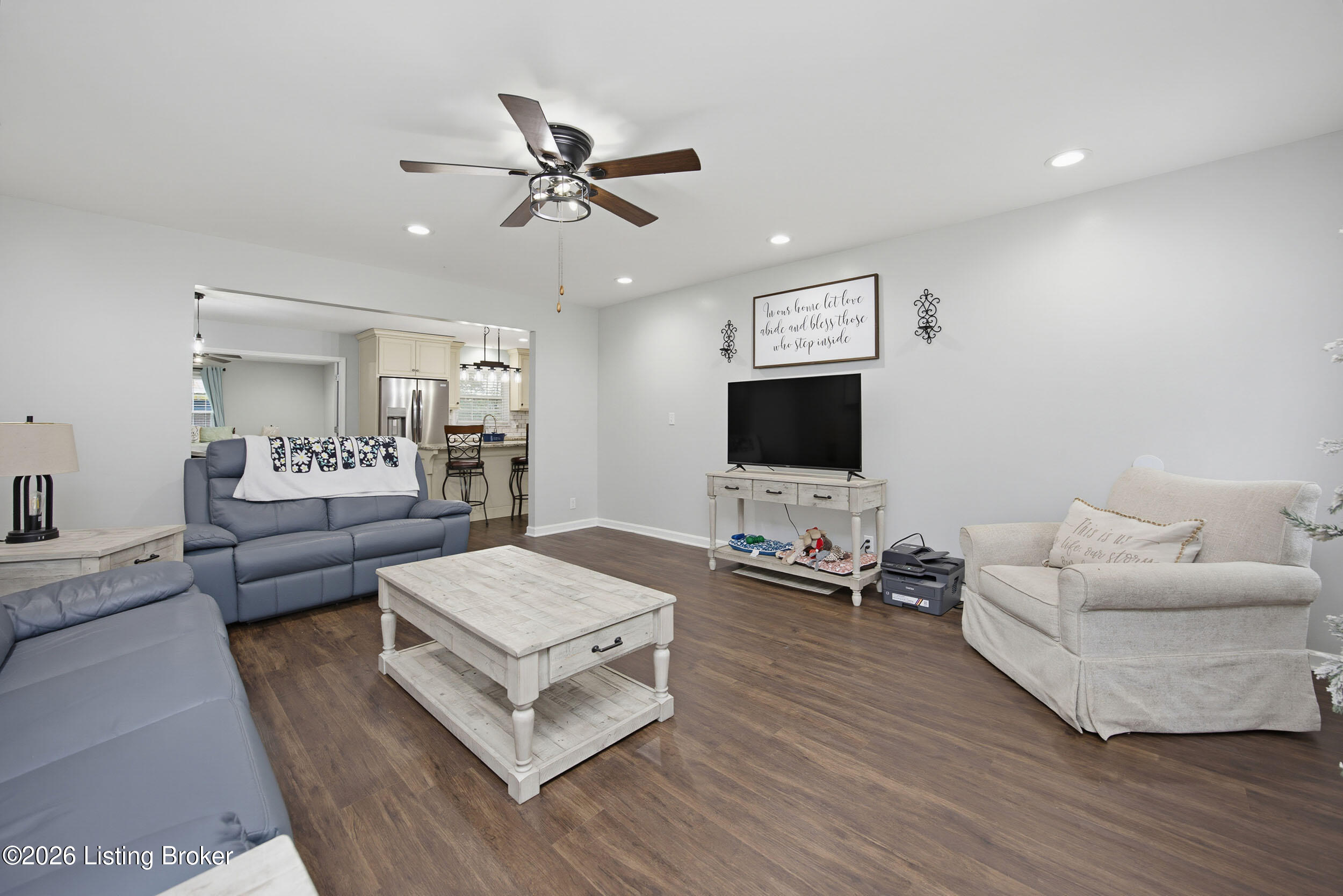 109 Quarry Loop Property Photo 4