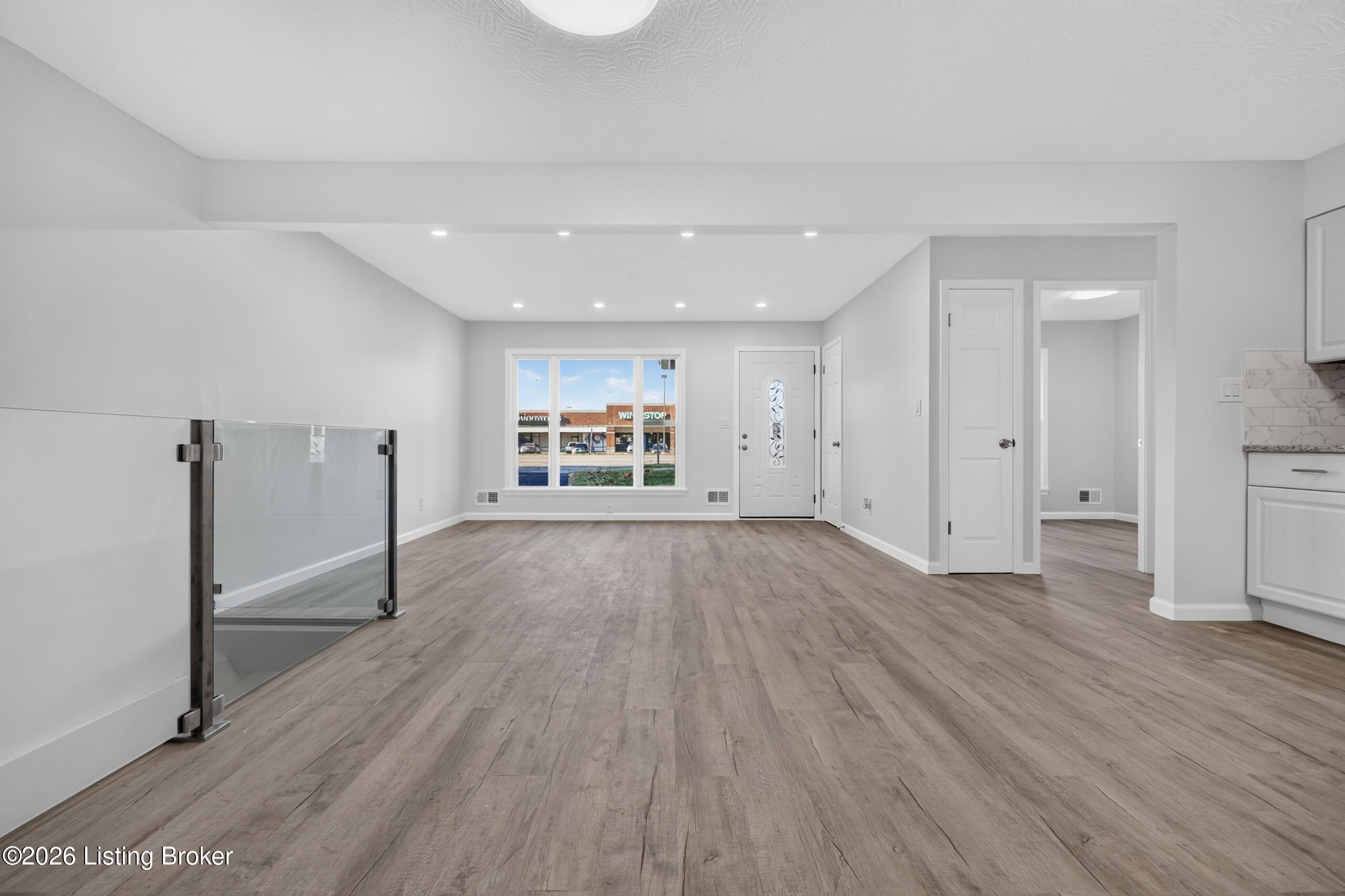 4606 Outer Loop Property Photo 20