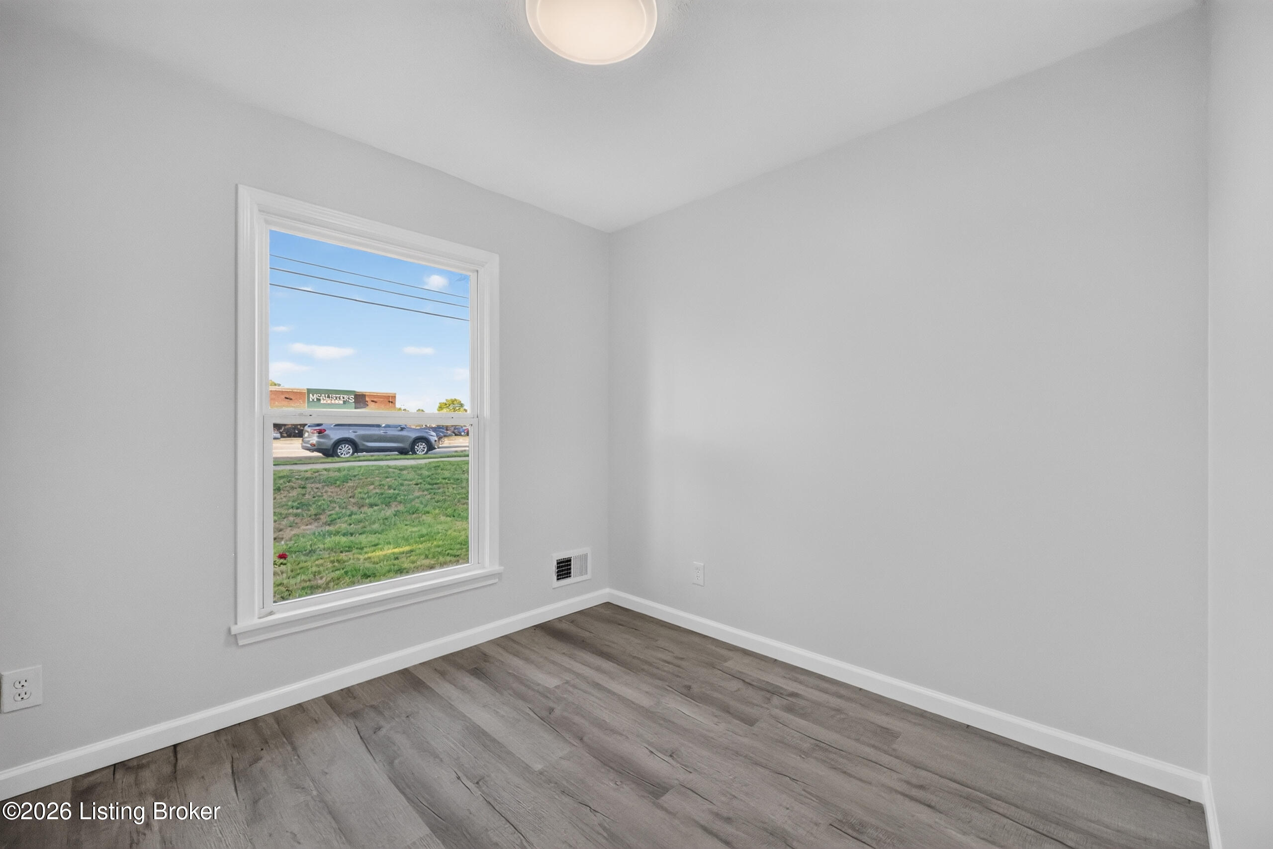 4606 Outer Loop Property Photo 35
