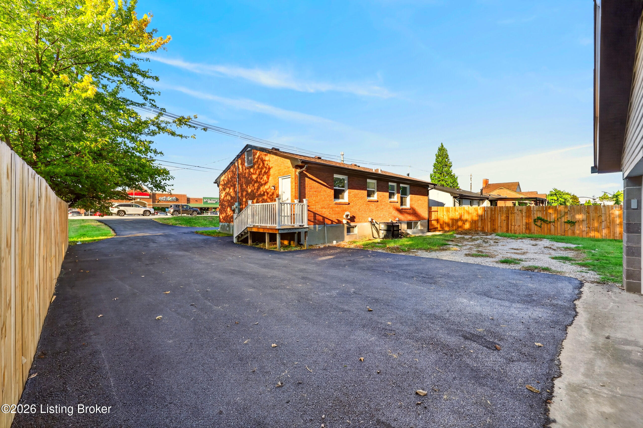 4606 Outer Loop Property Photo 55