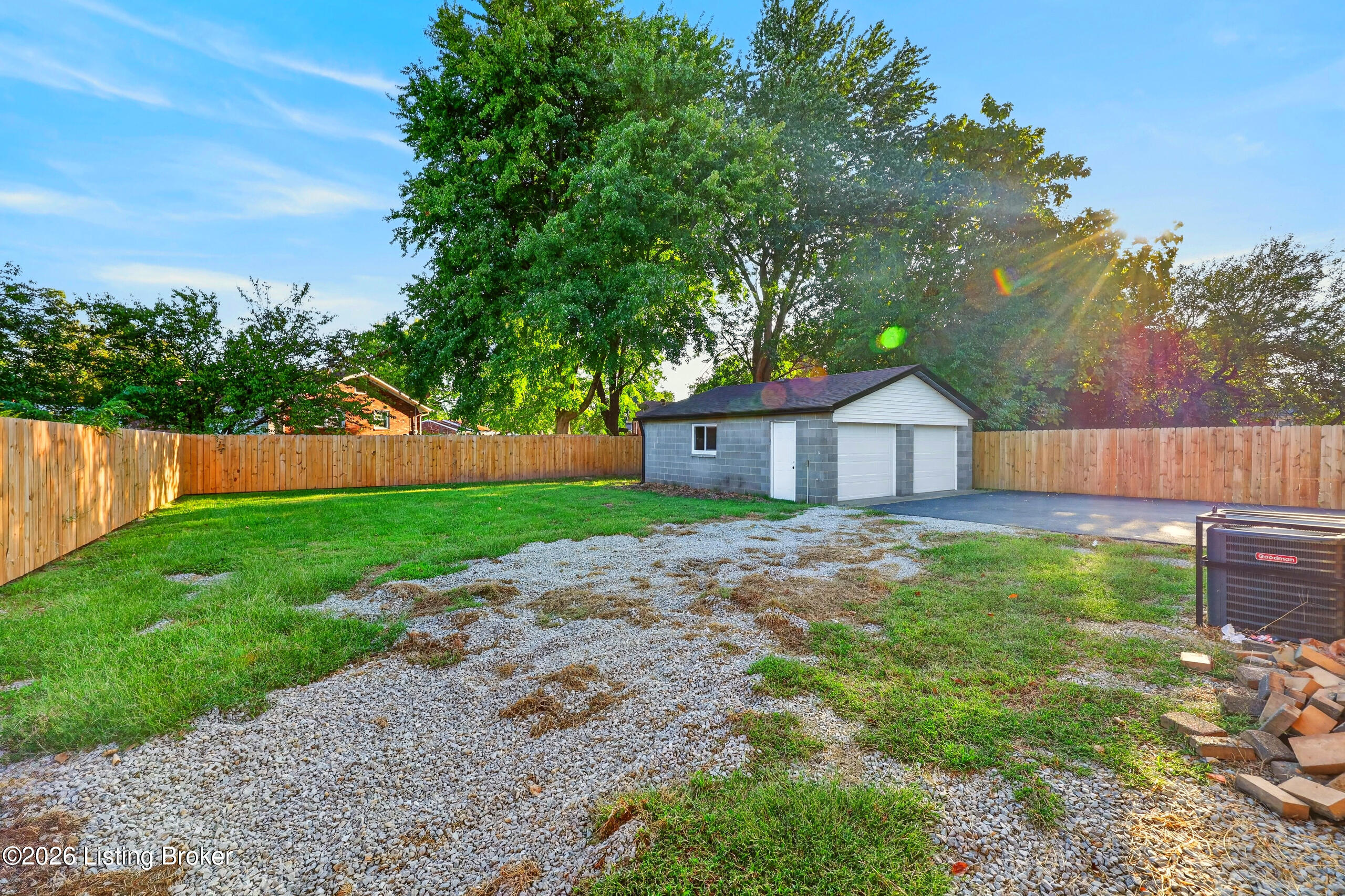 4606 Outer Loop Property Photo 59
