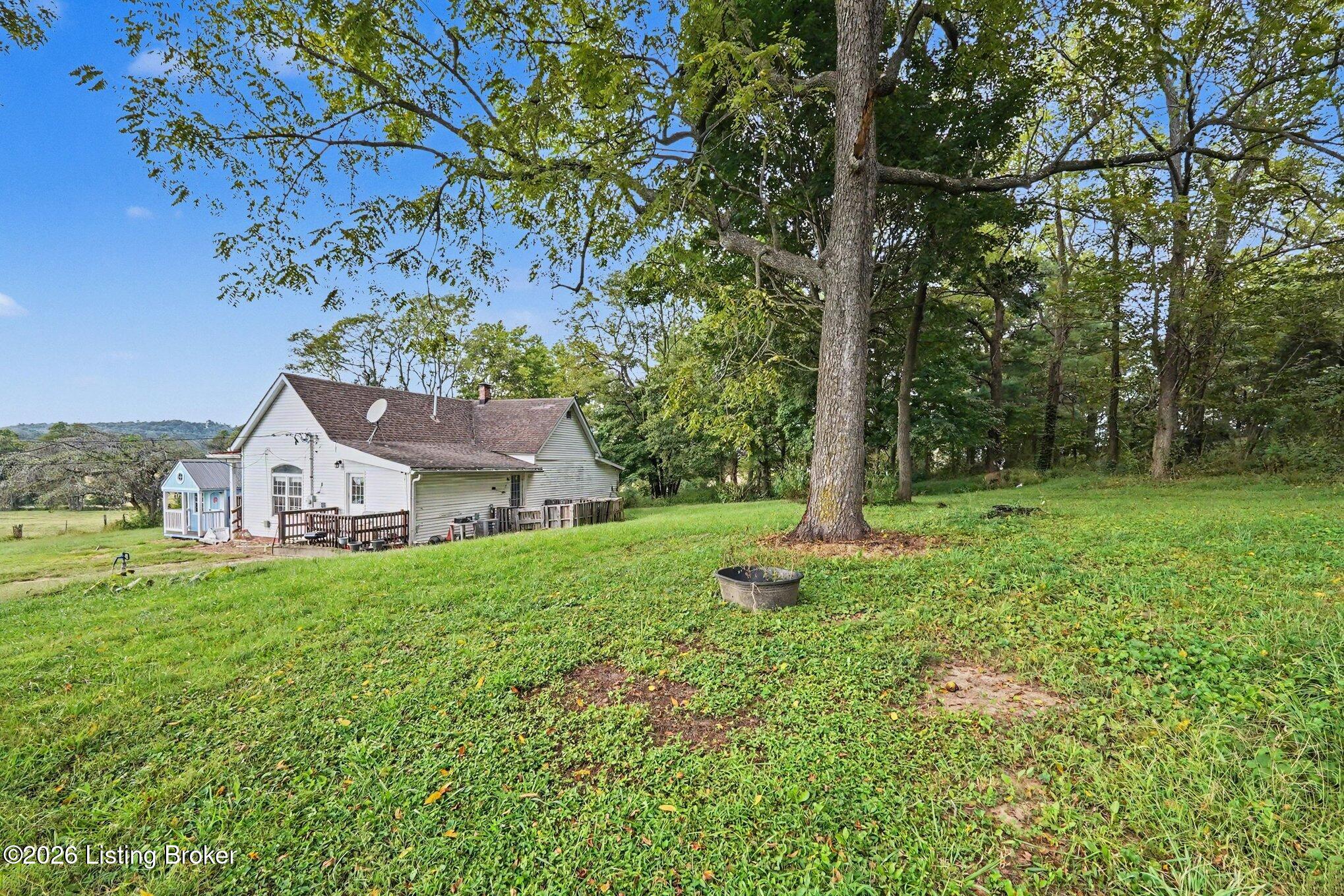 690 Hill Grove Rd Property Photo 24