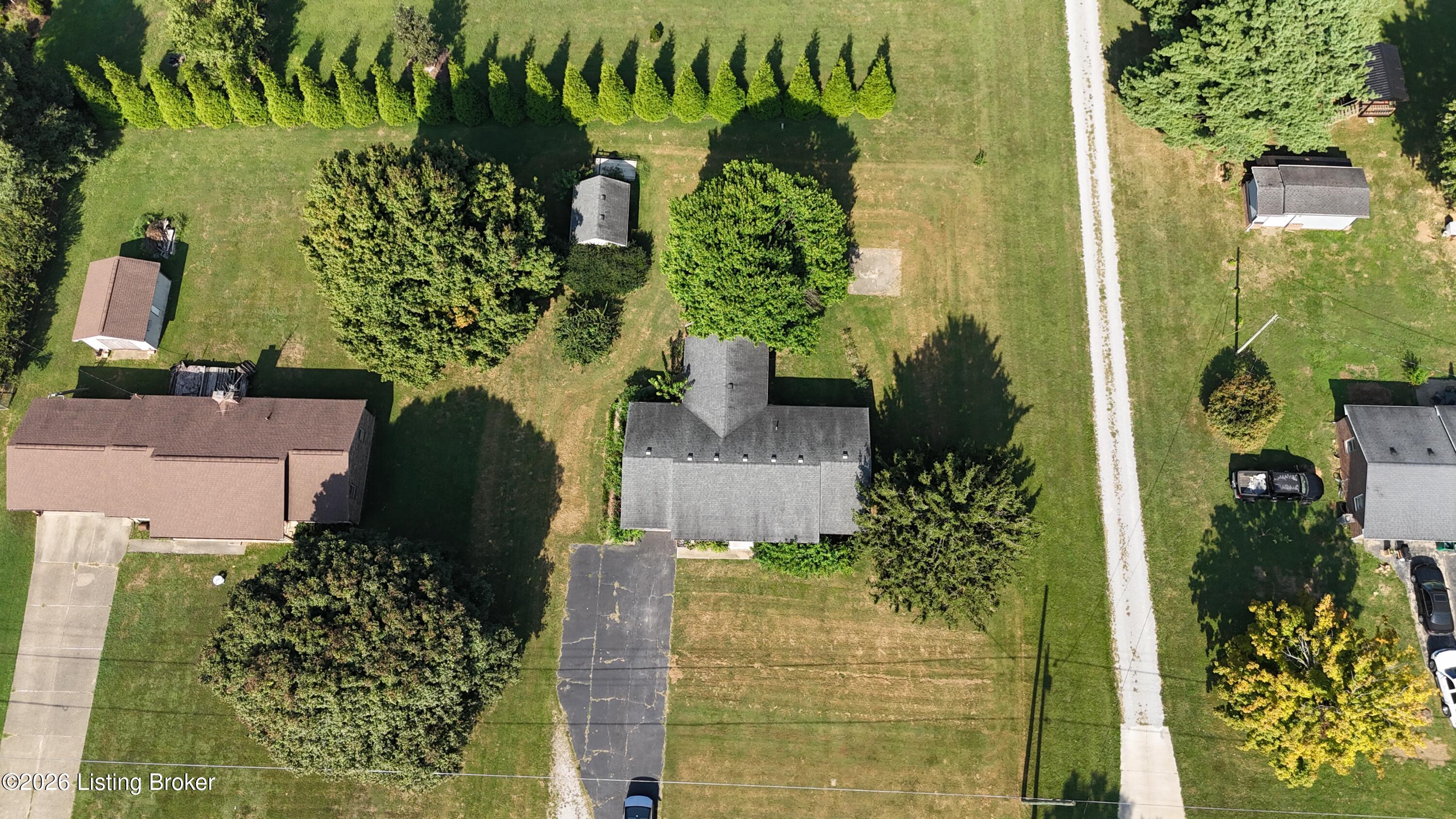 134 Caney Fork Rd Property Photo 3