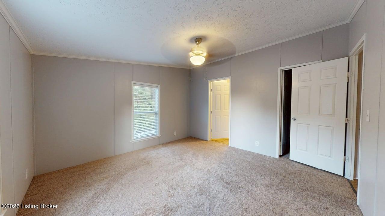 1005 Medley Dr Property Photo 9