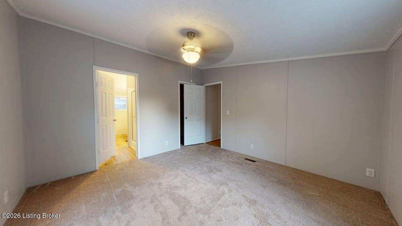 1005 Medley Dr Property Photo 10