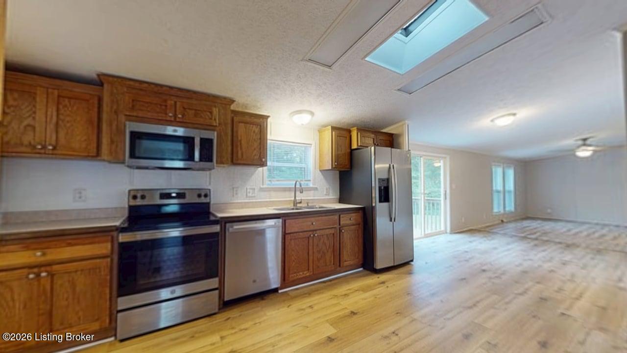 1005 Medley Dr Property Photo 17