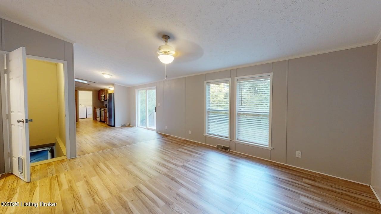 1005 Medley Dr Property Photo 30