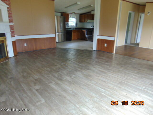 111 Brandon Way Property Photo 4
