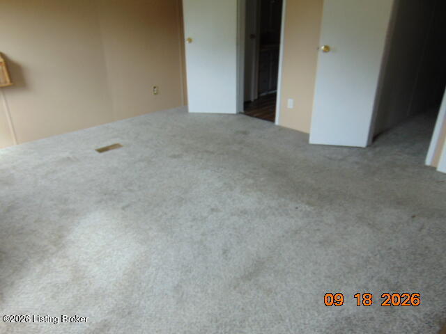 111 Brandon Way Property Photo 10