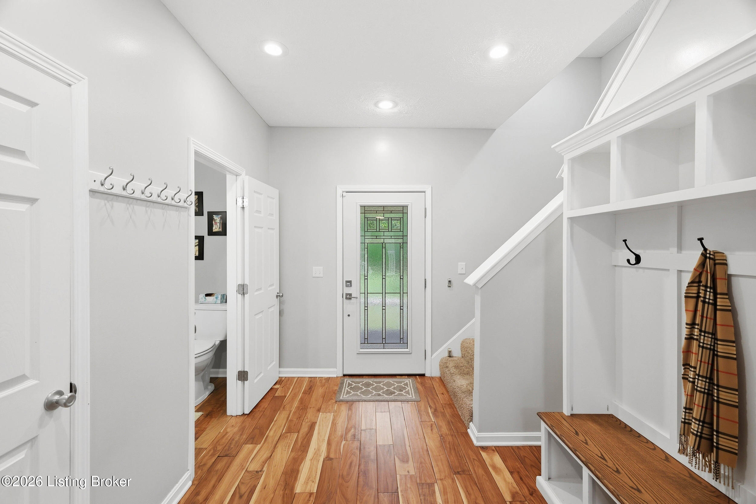14417 Spring Dr Property Photo 8