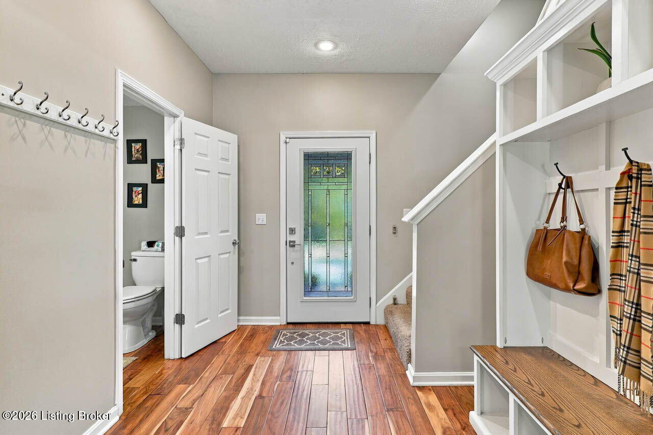 14417 Spring Dr Property Photo 8