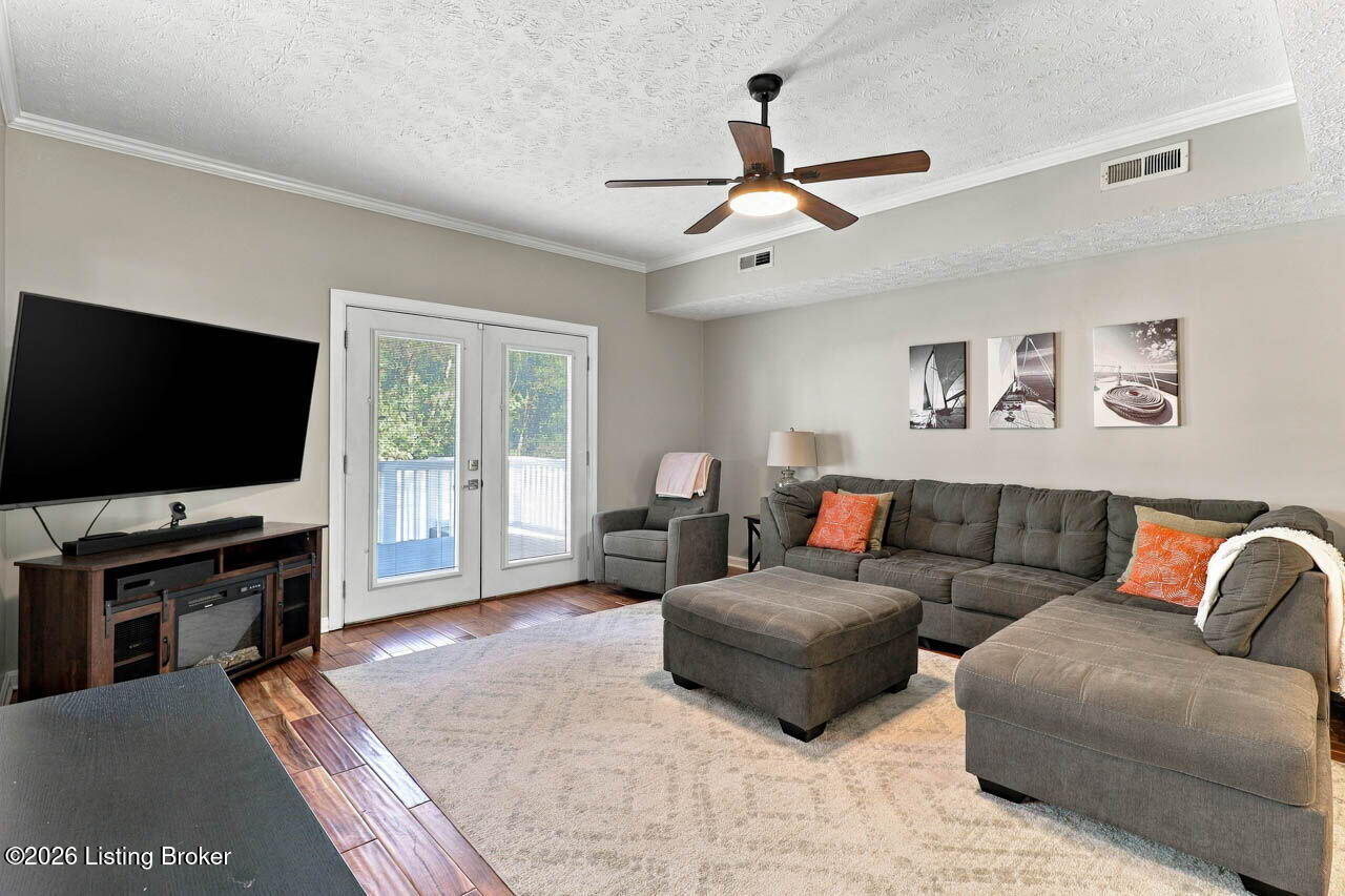 14417 Spring Dr Property Photo 15