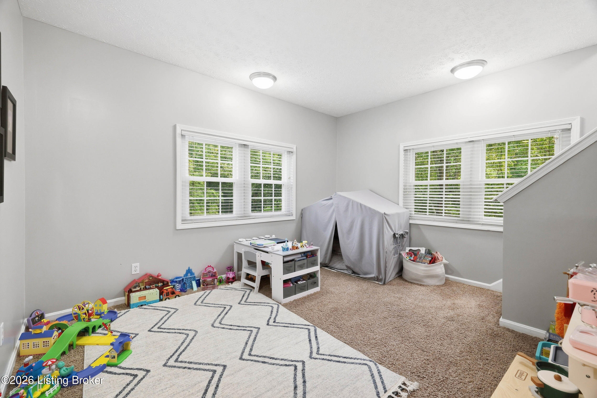 14417 Spring Dr Property Photo 36