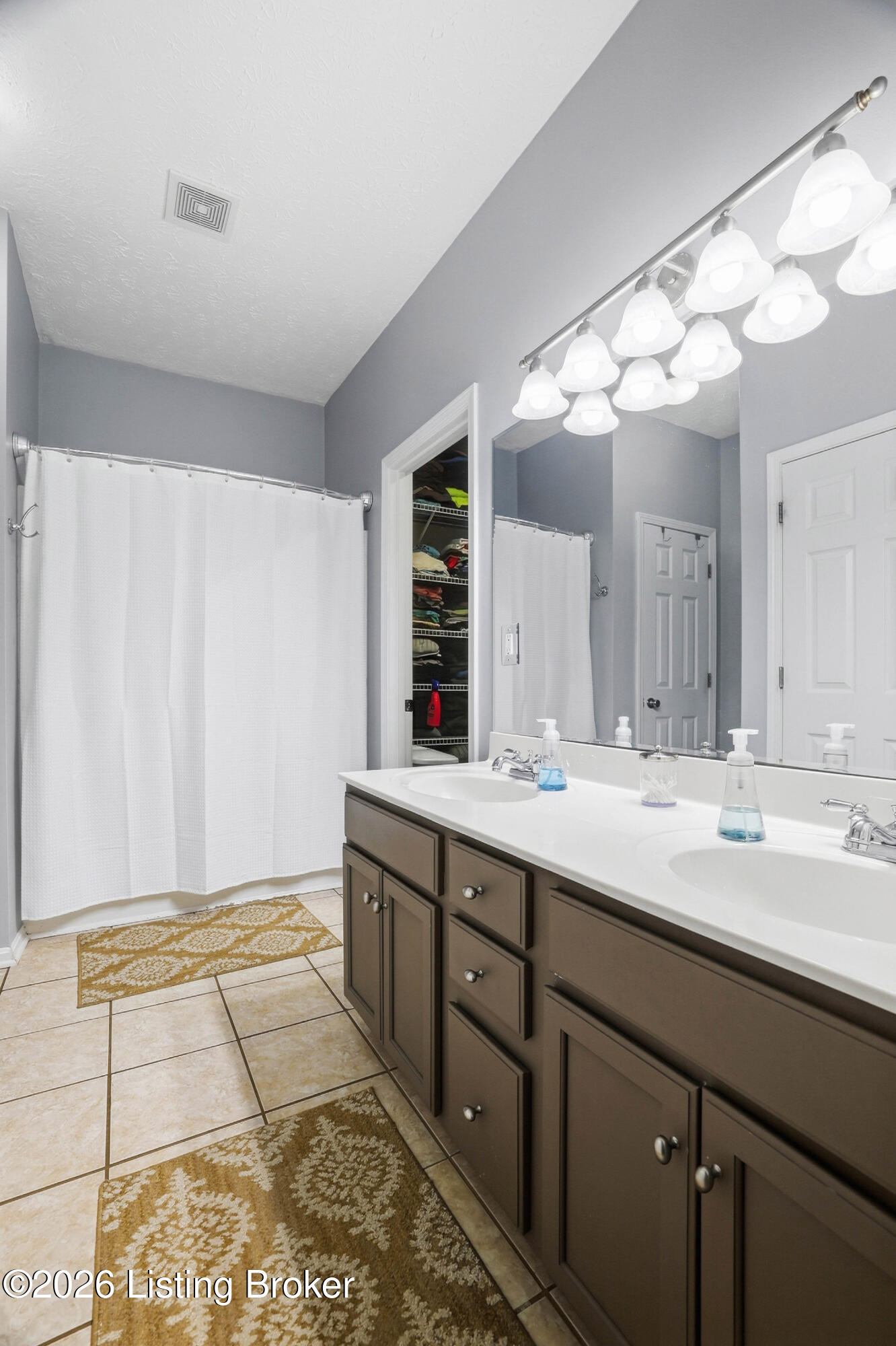 14417 Spring Dr Property Photo 43