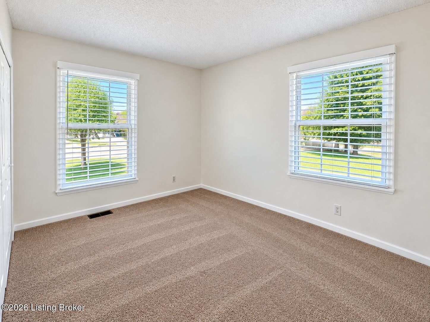 4317 Timothy Way Property Photo 4
