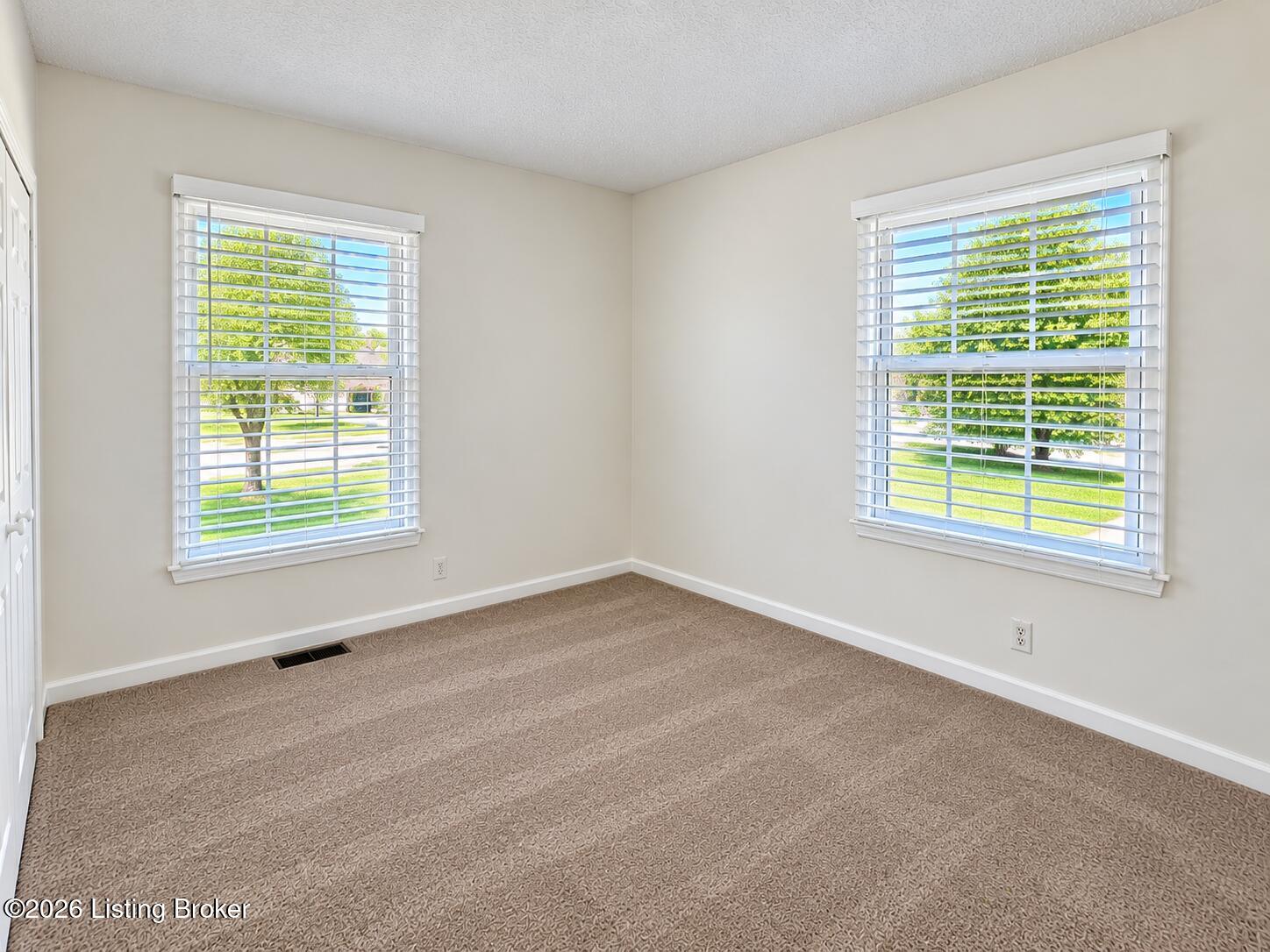 4317 Timothy Way Property Photo 5