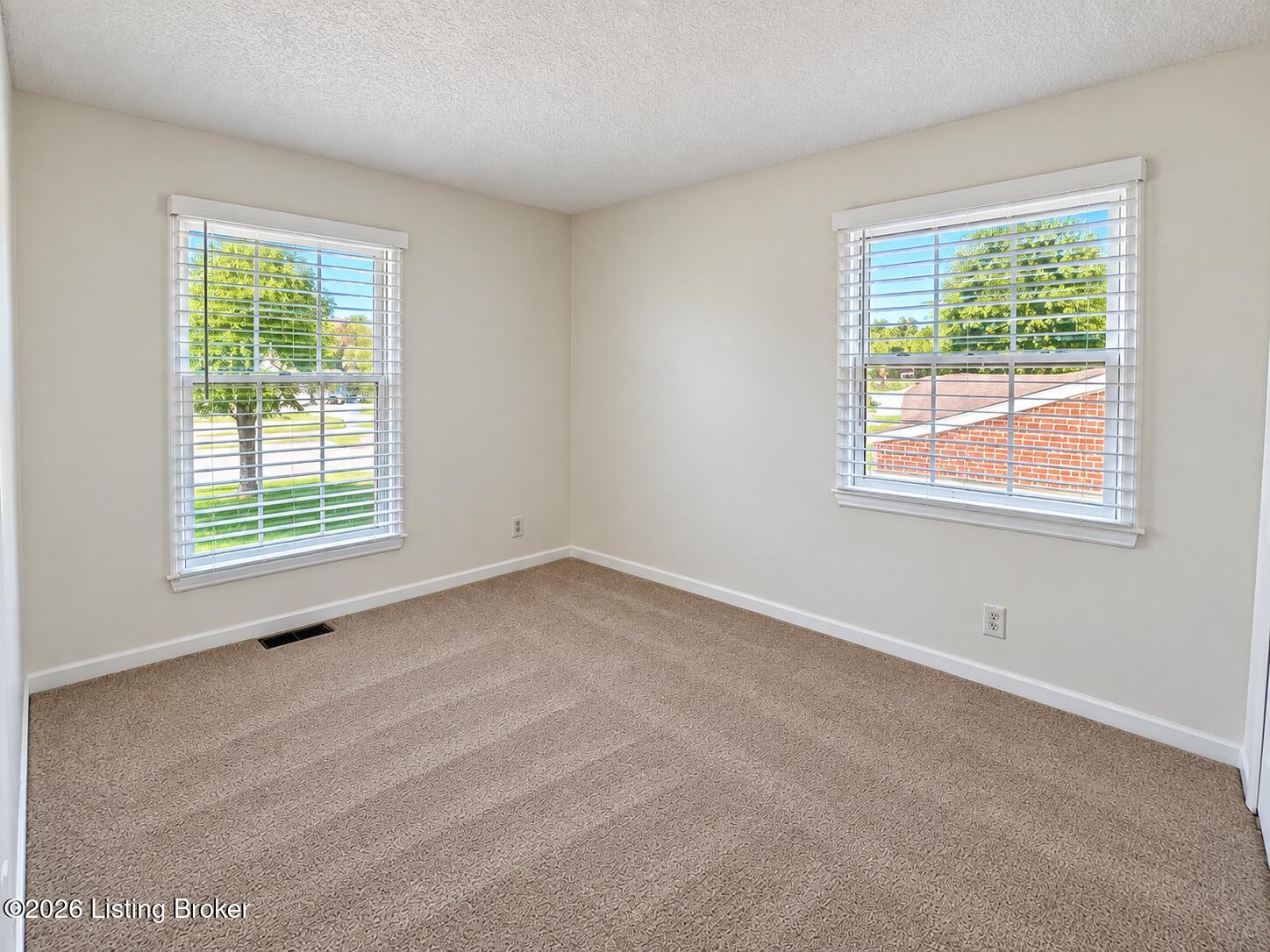 4317 Timothy Way Property Photo 6