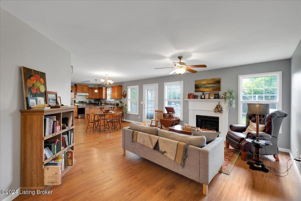 2014 Cherrywood Dr Property Photo 6