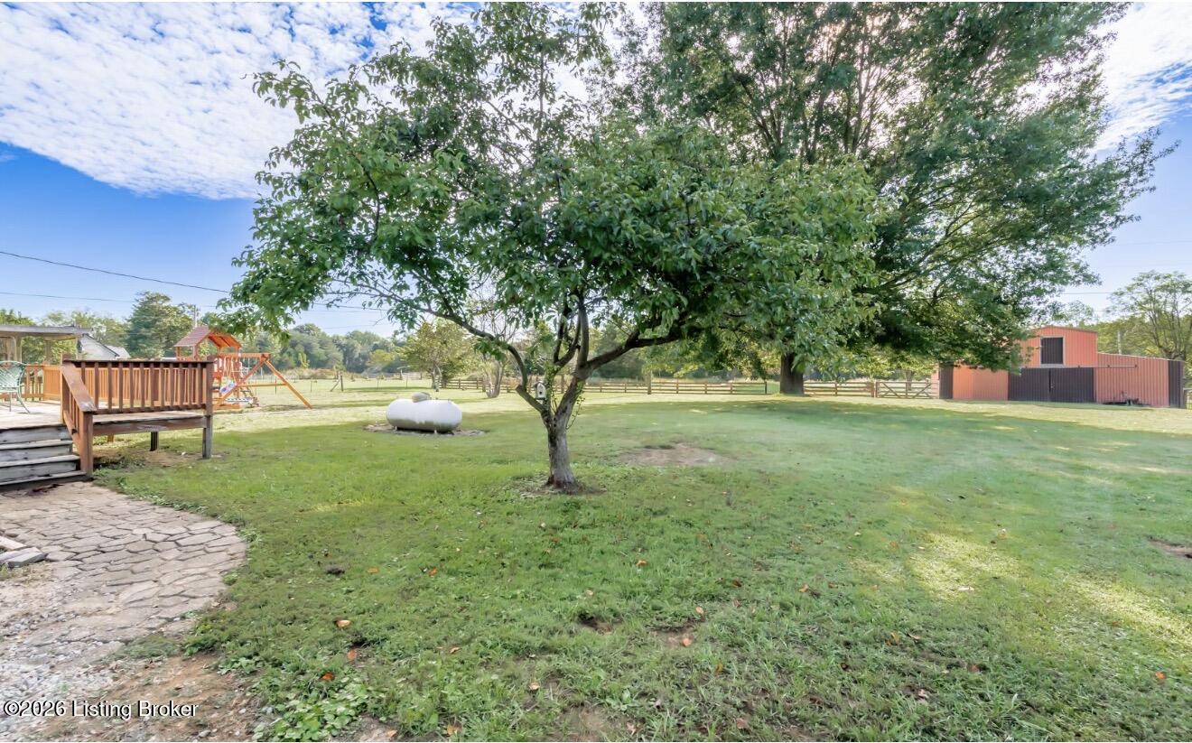 125 Rustic Ln Property Photo 7