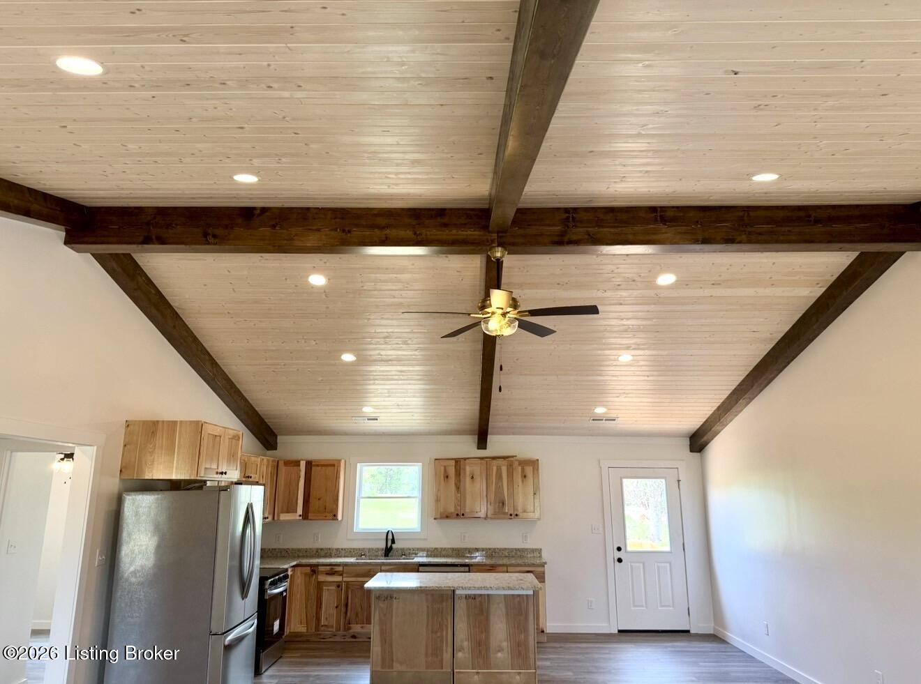3279 Broad Ford Rd Property Photo 2