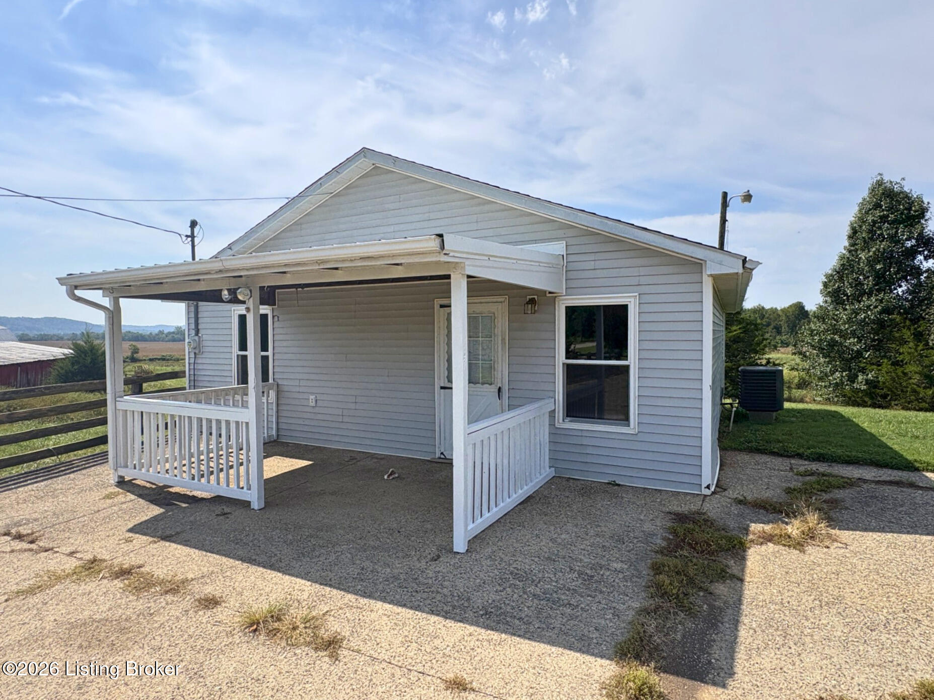 1061 New Hope Rd Property Photo 1