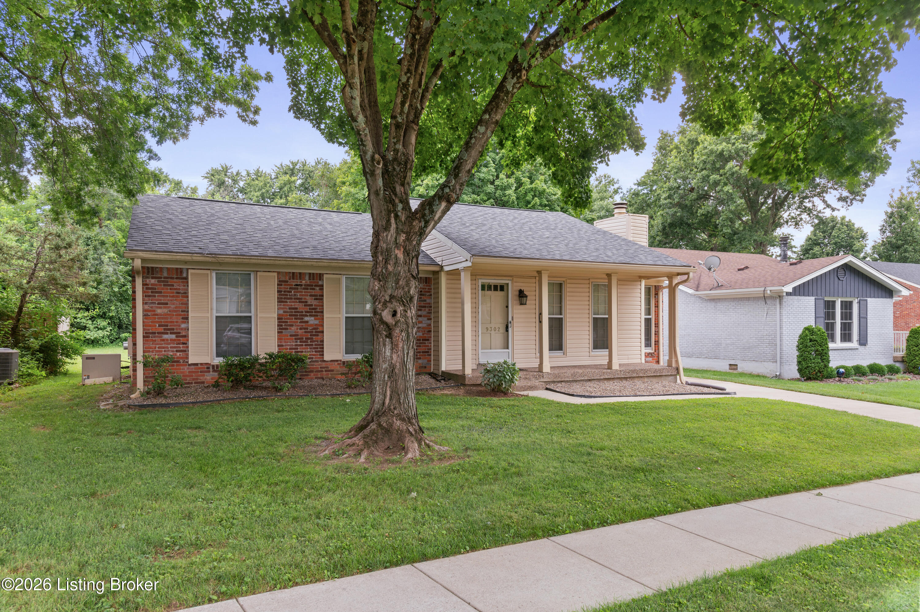 9302 Marse Henry Dr Property Photo 1