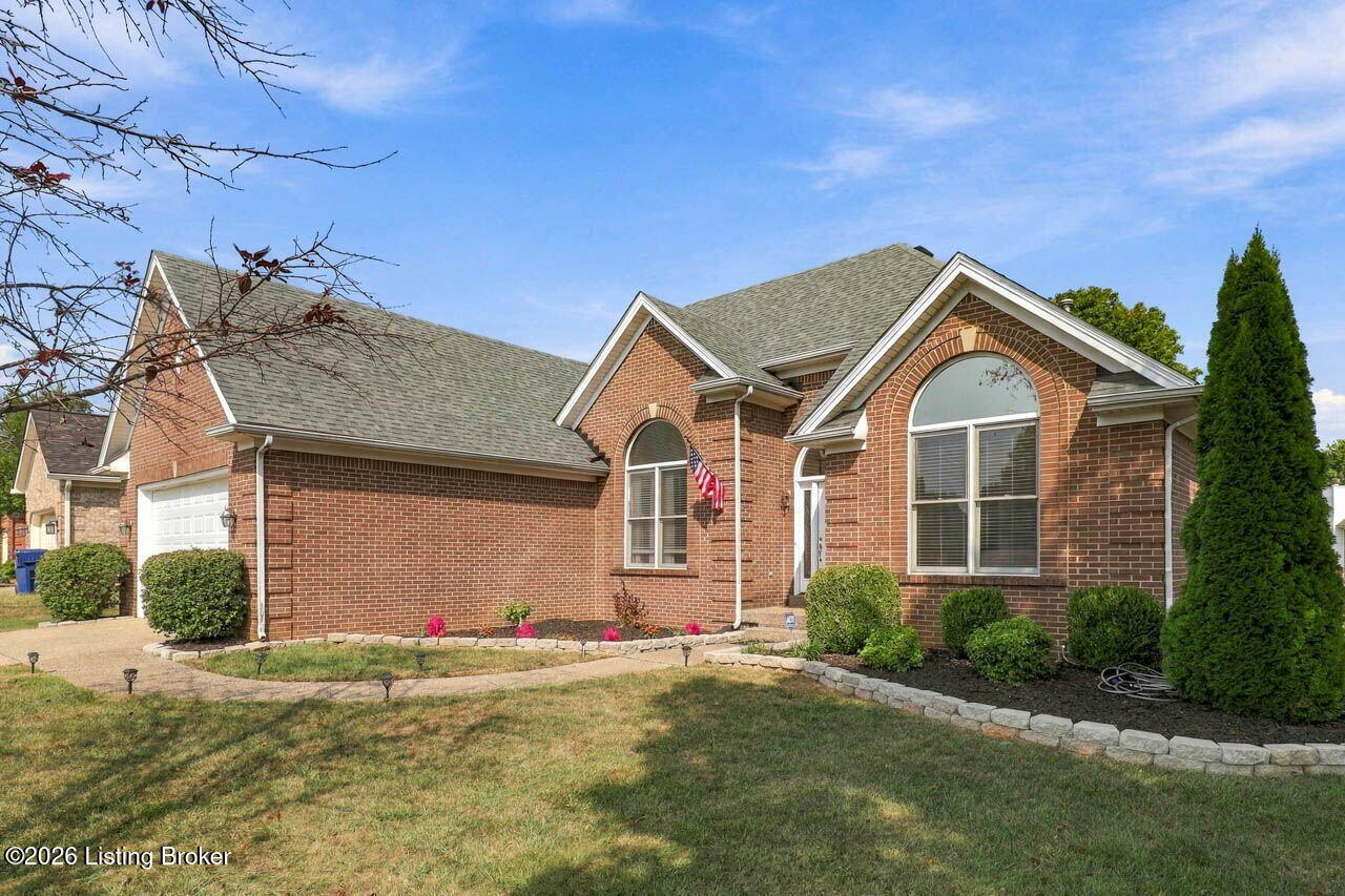 3917 Rock Bay Dr Property Photo 2