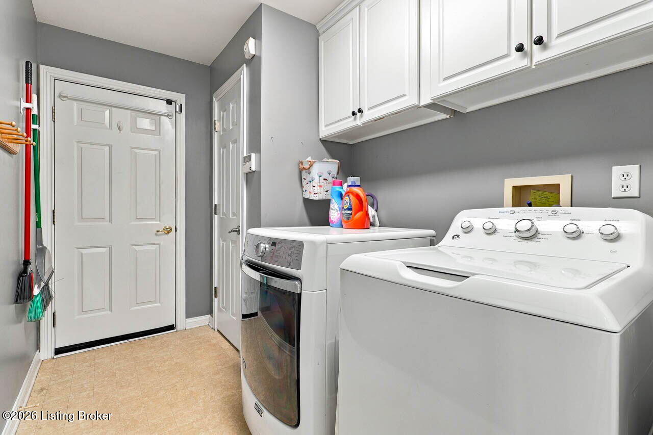 3917 Rock Bay Dr Property Photo 26
