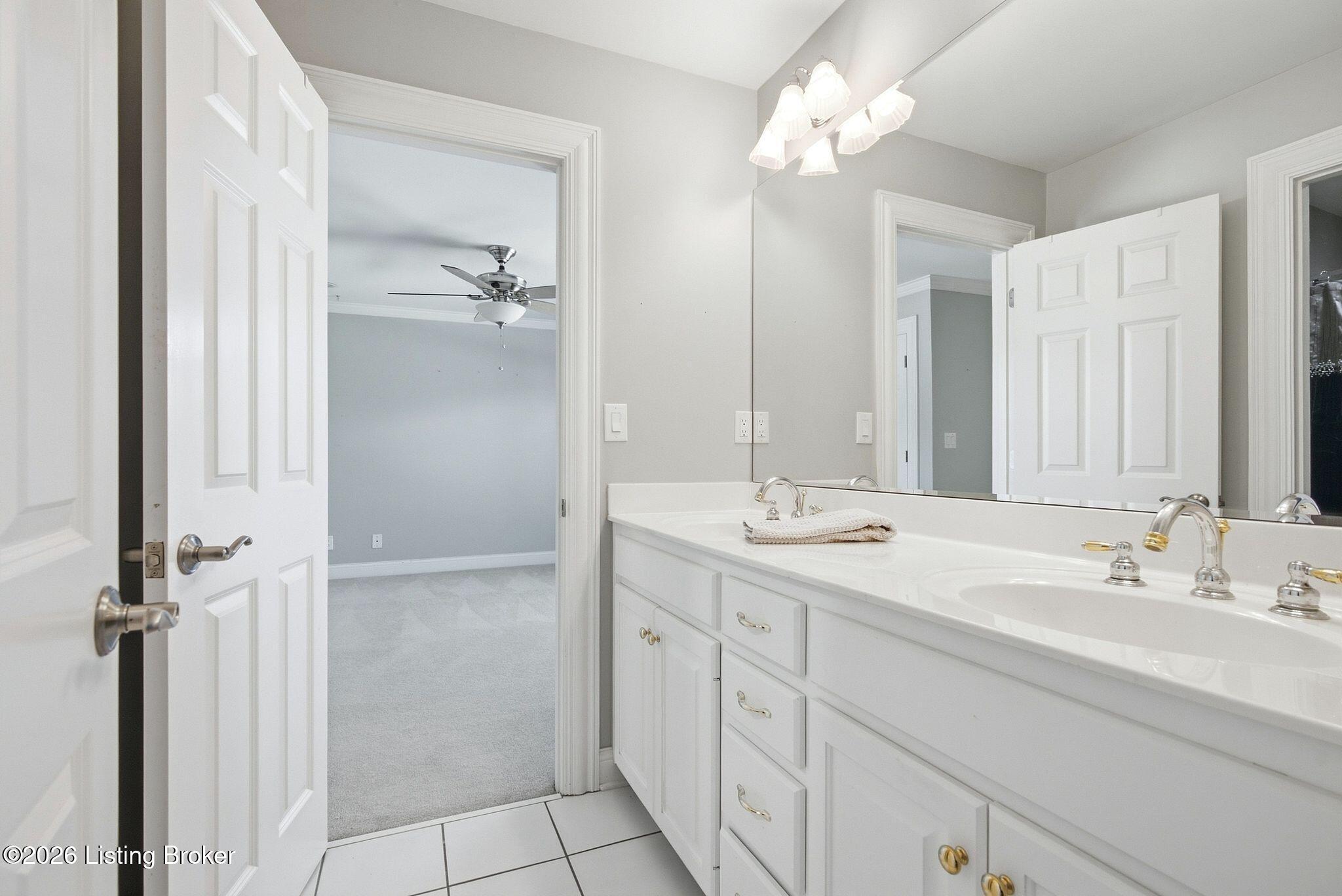 11732 Paramont Way Property Photo 62