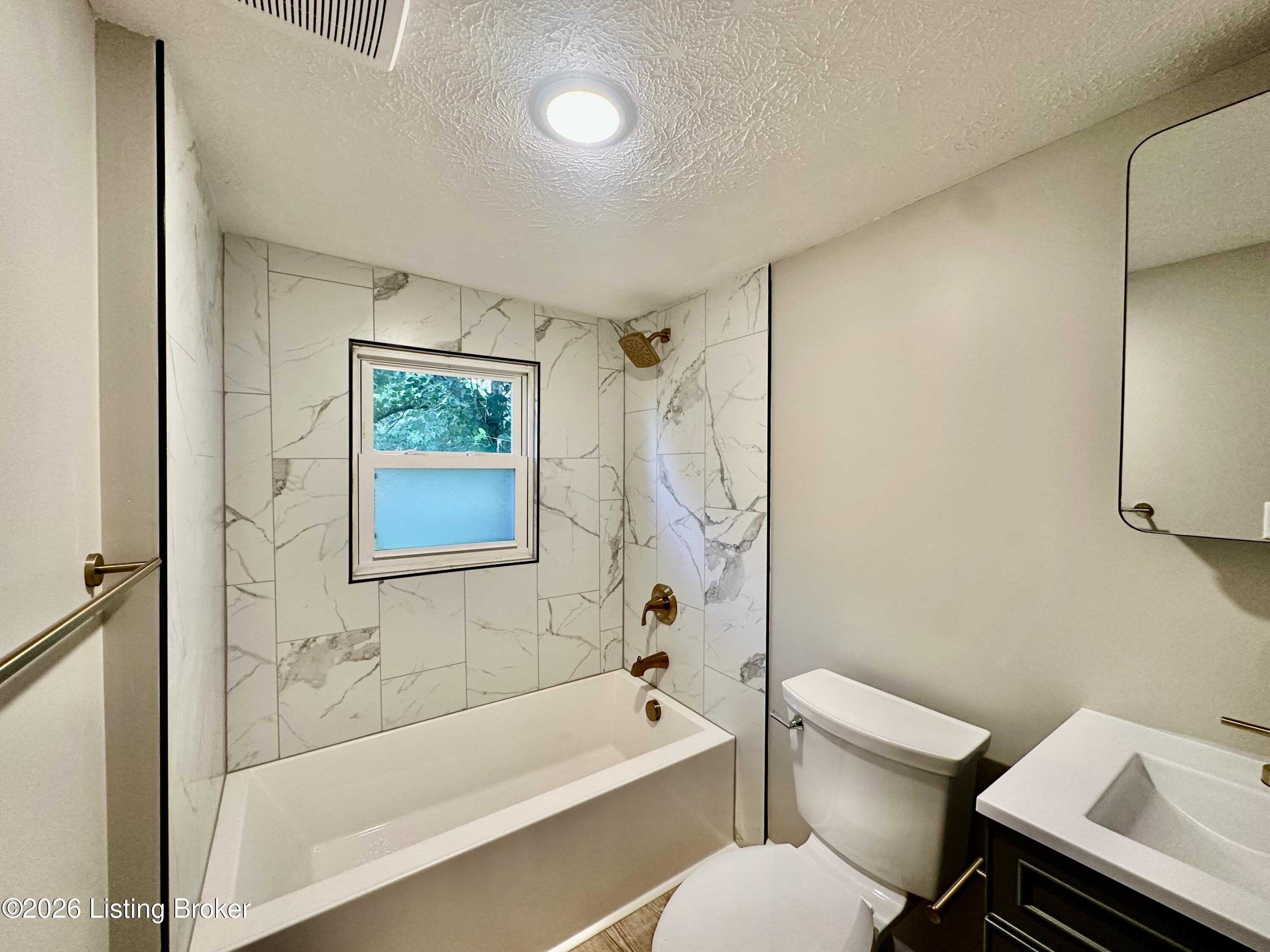 1524 Hargan St Property Photo 22
