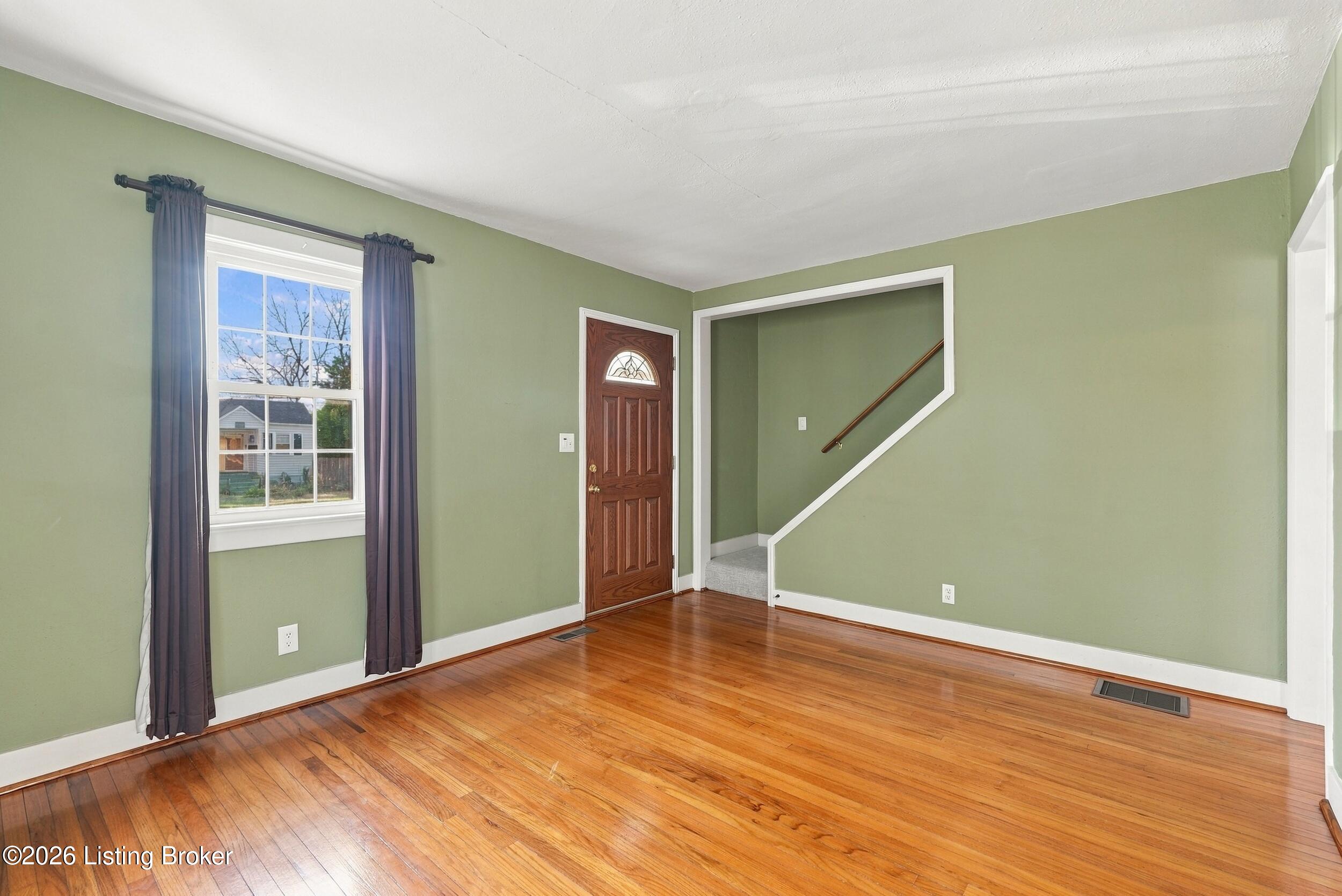 2705 Delor Ave Property Photo 5