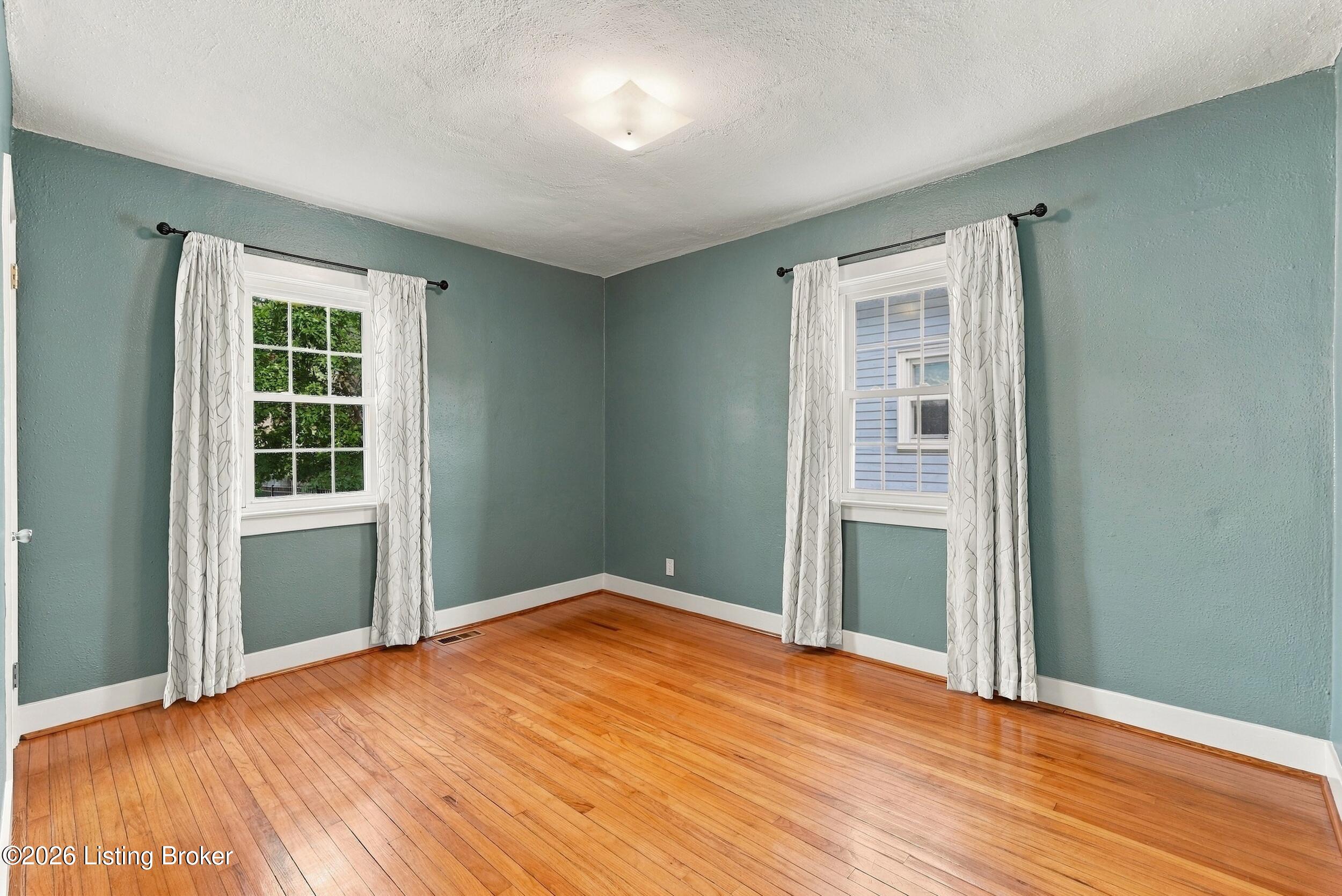 2705 Delor Ave Property Photo 9