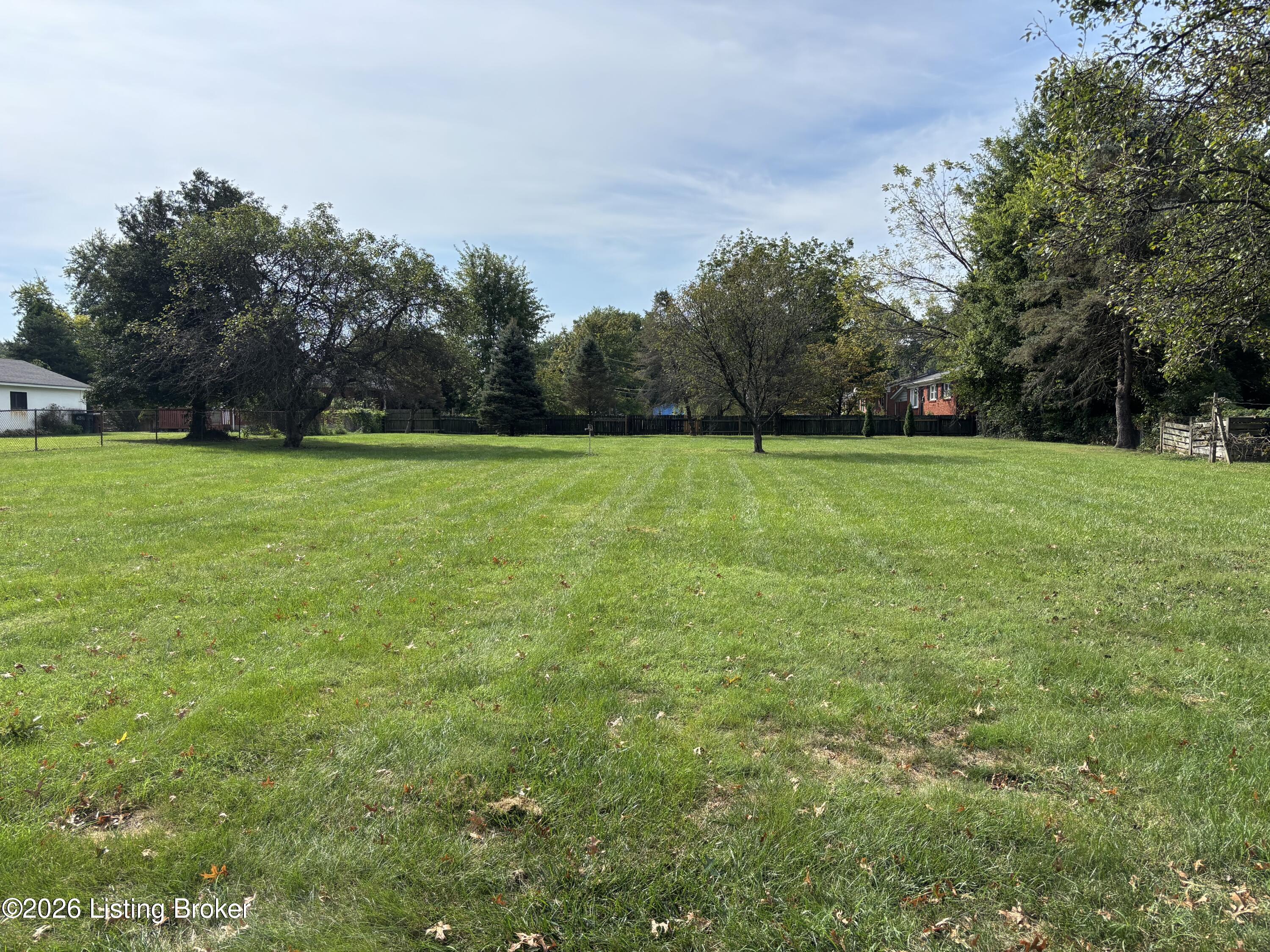 8010 Ferndale Rd Property Photo 14