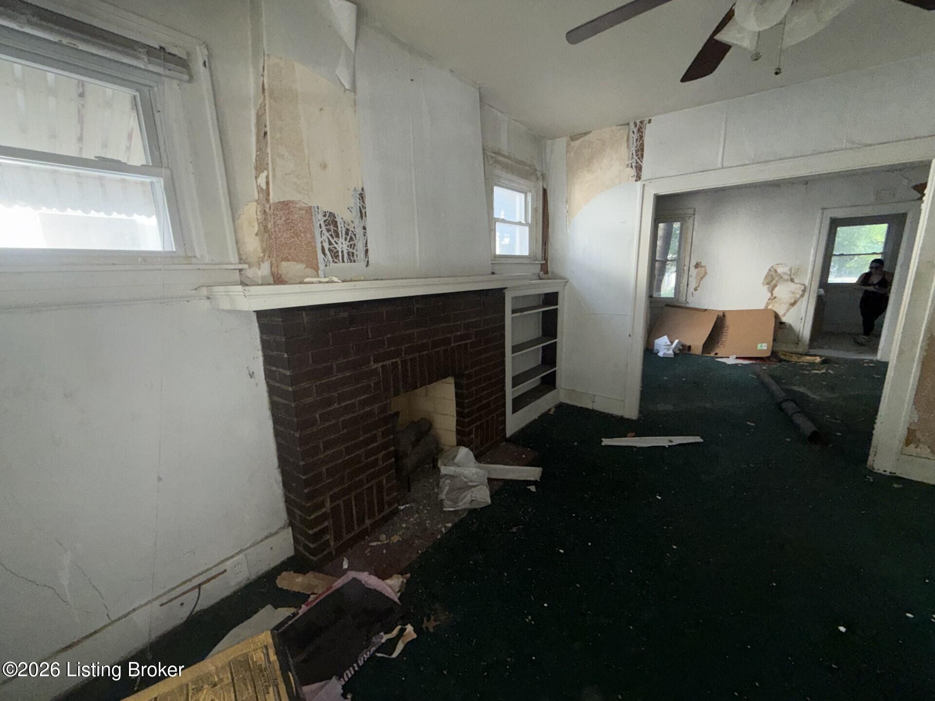 835 S 41st St Property Photo 12