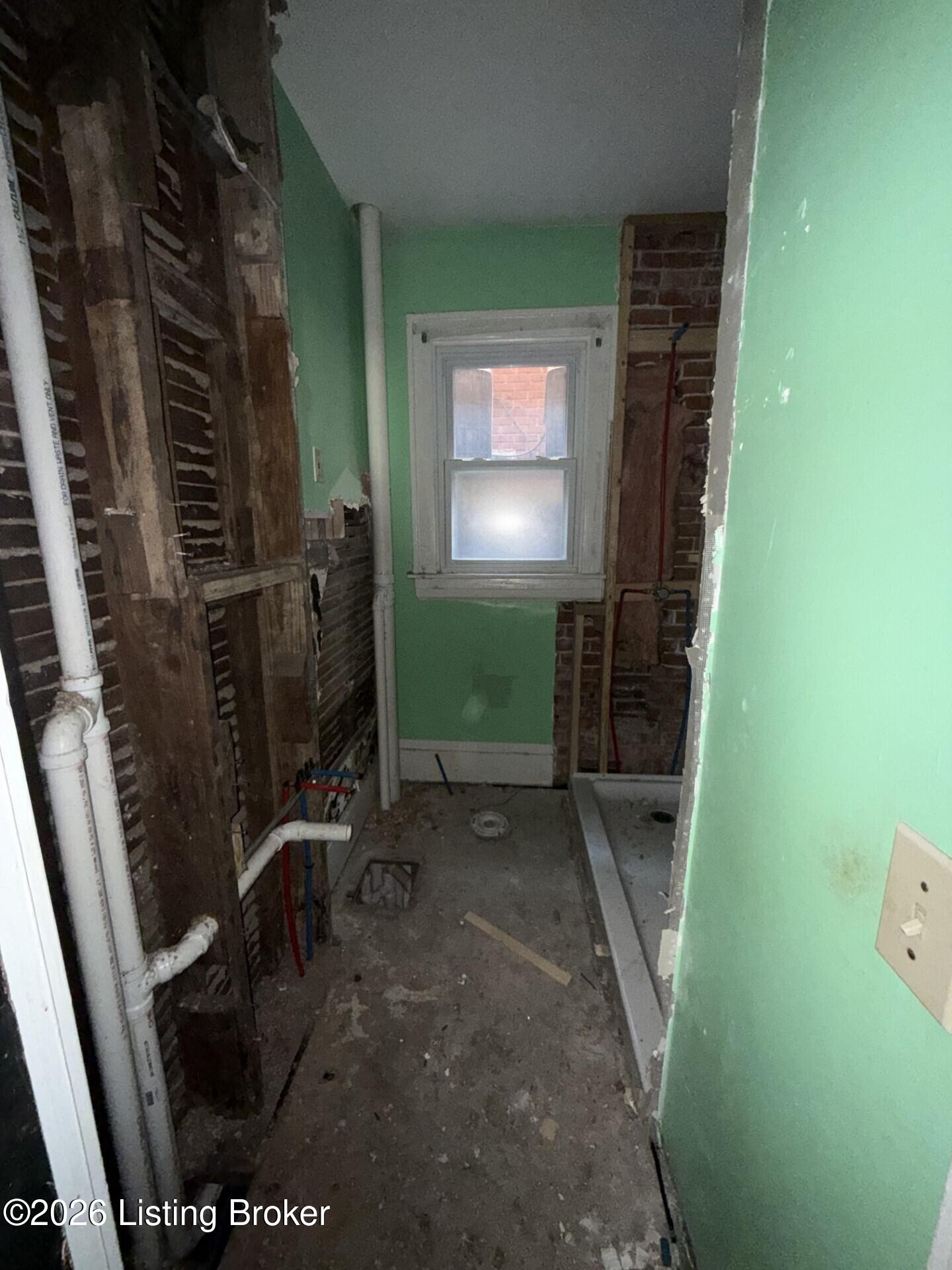 835 S 41st St Property Photo 17