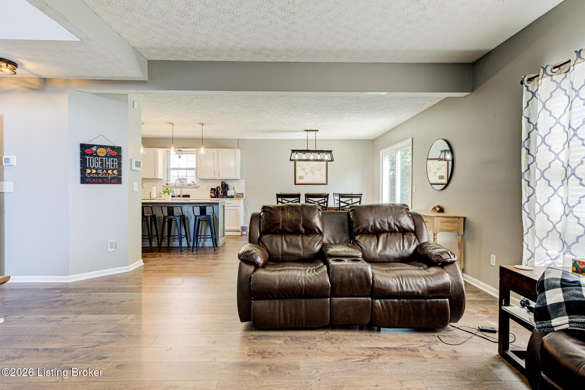 6514 Bridleview Cir Property Photo 8