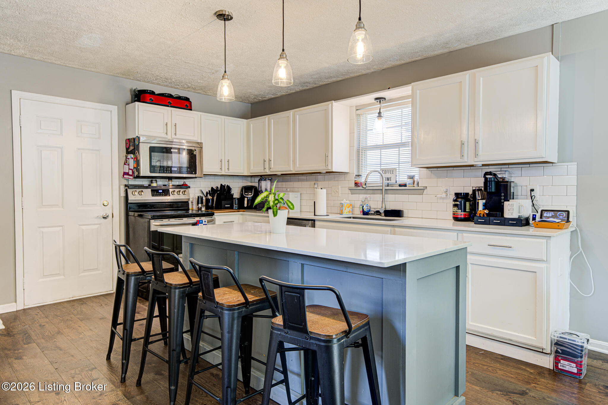 6514 Bridleview Cir Property Photo 10