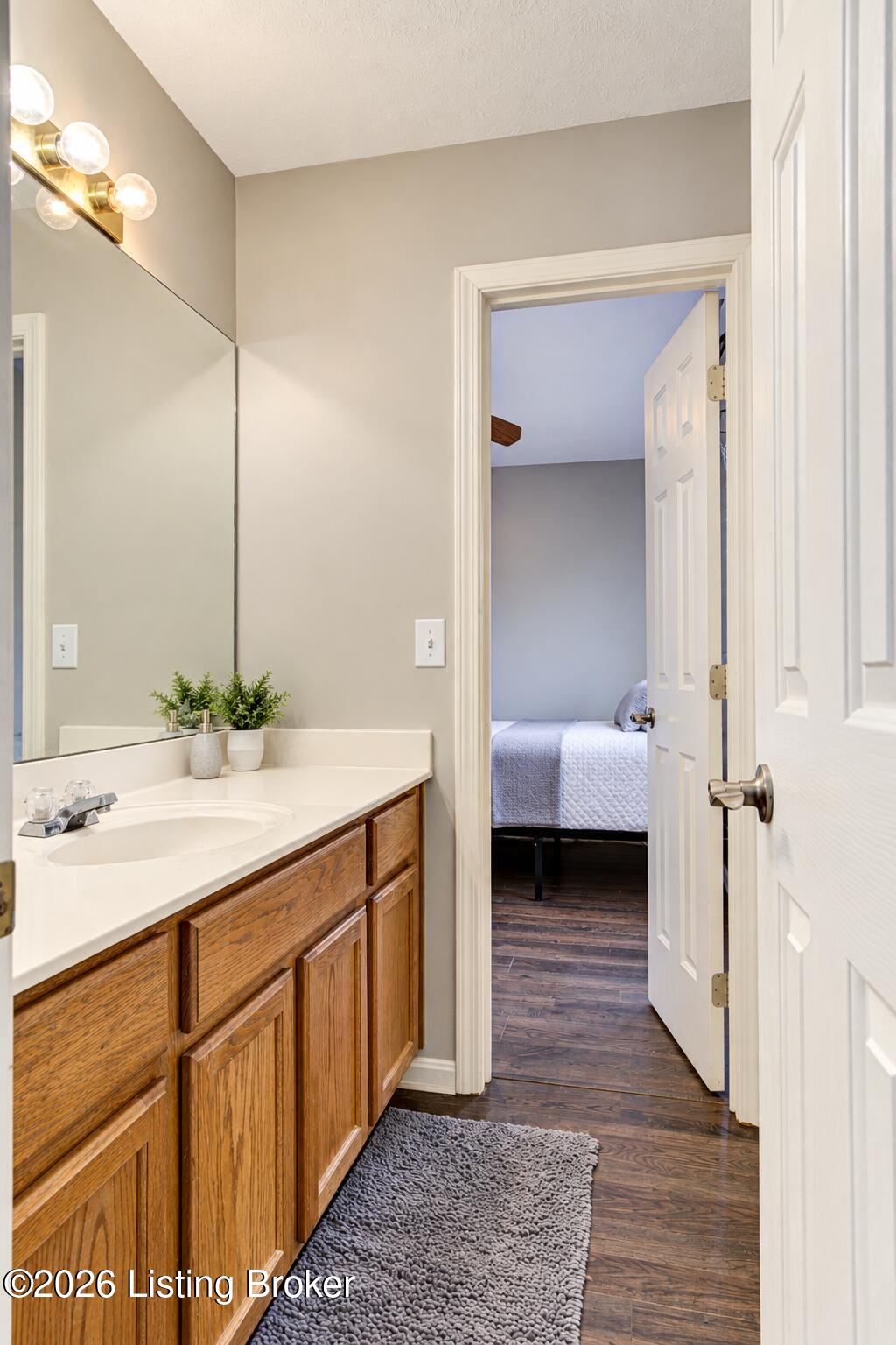 6514 Bridleview Cir Property Photo 24