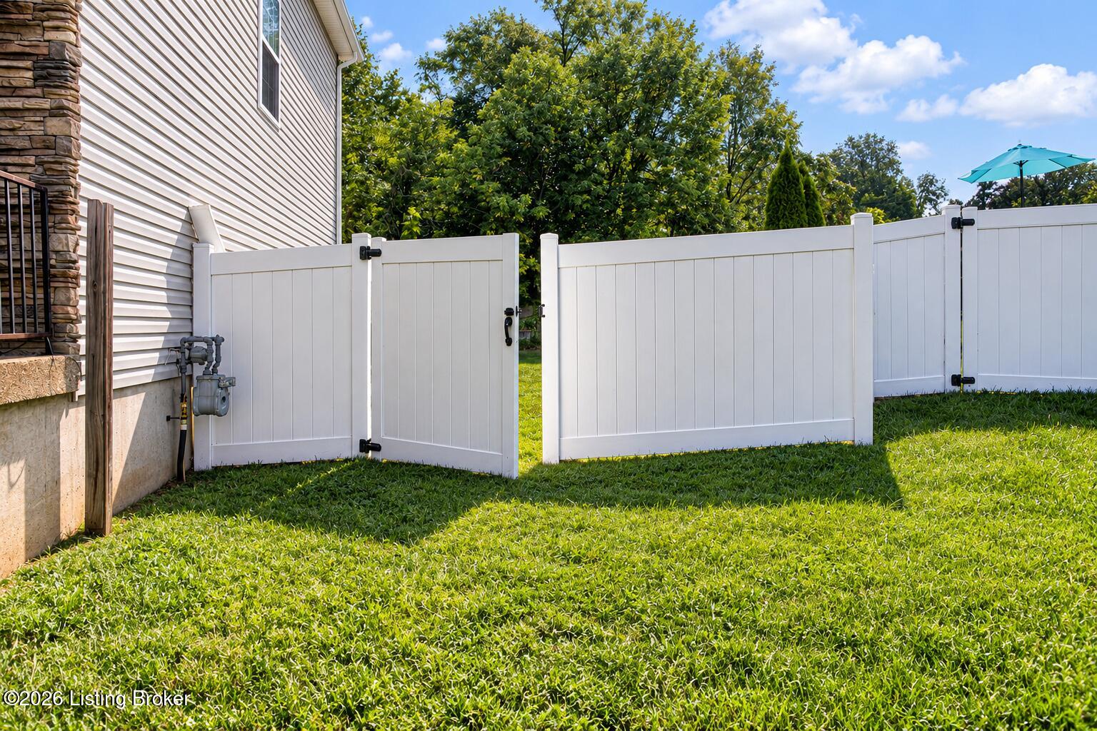6514 Bridleview Cir Property Photo 31
