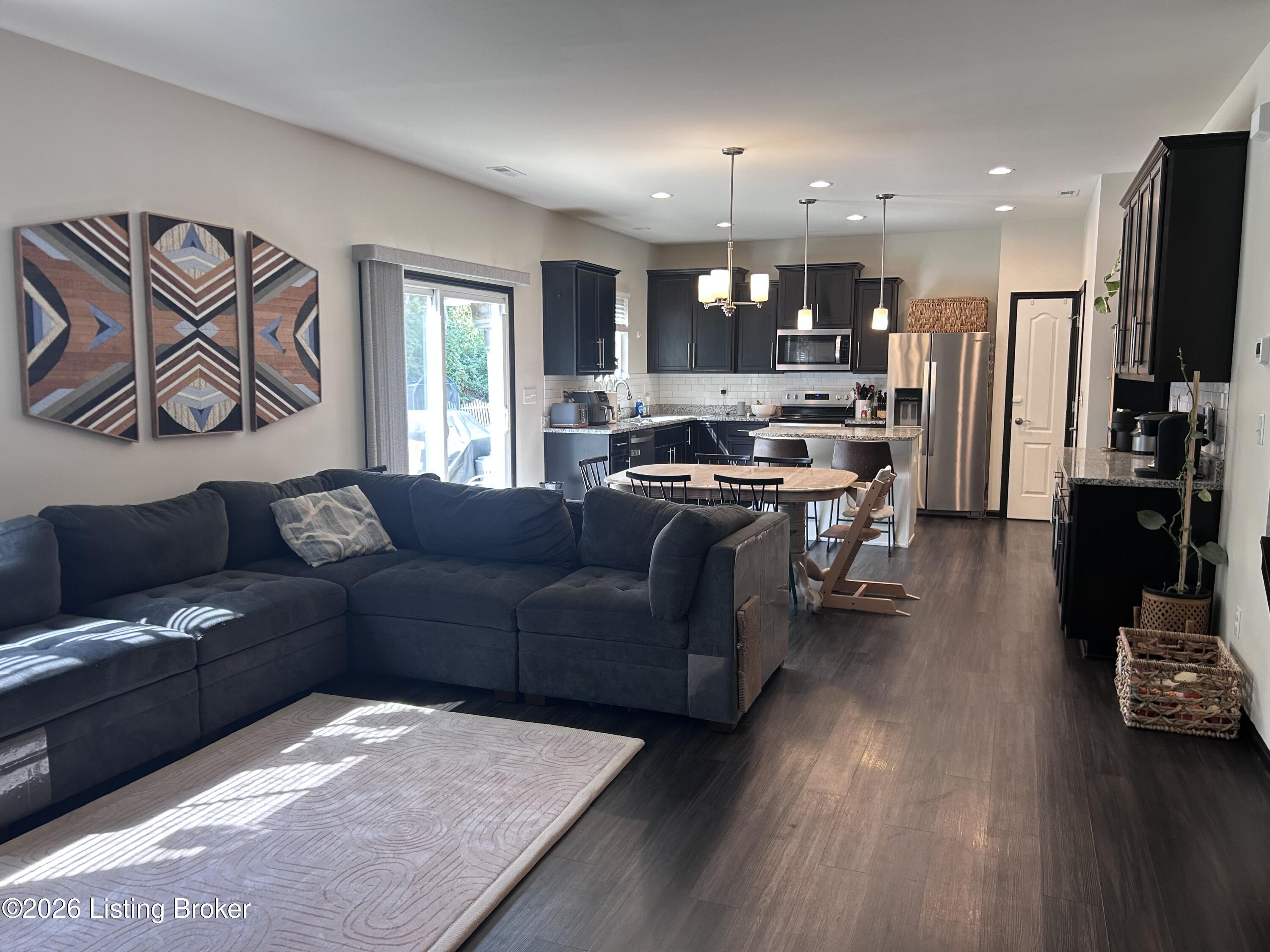11802 Beacon Ct Property Photo 26