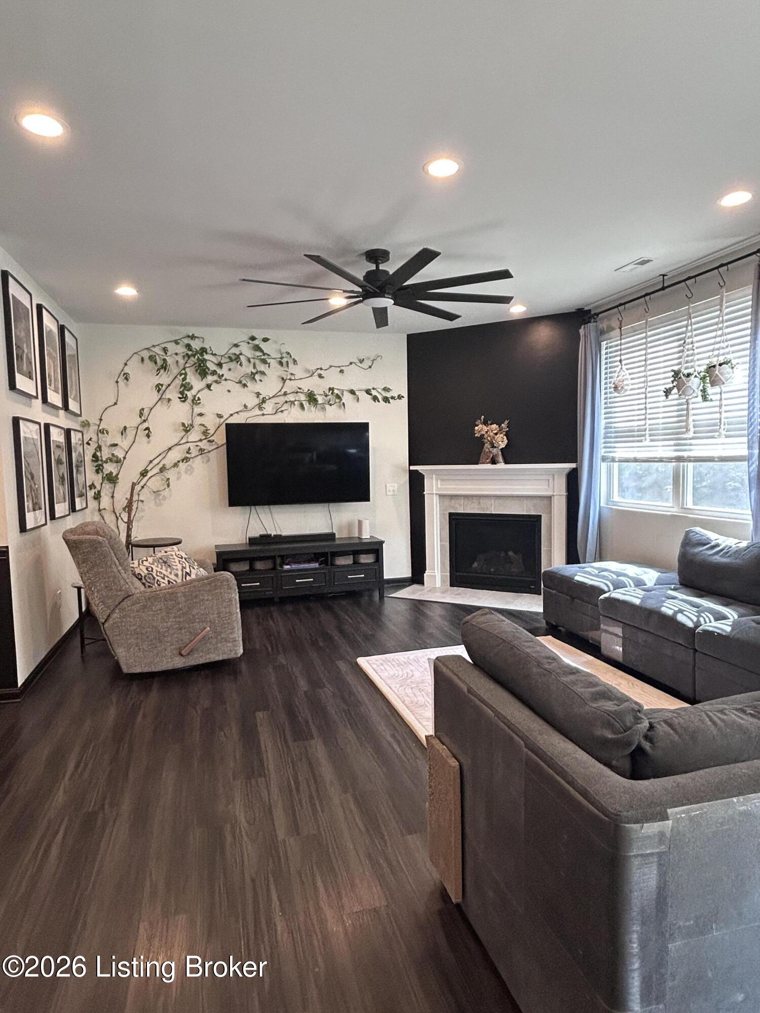 11802 Beacon Ct Property Photo 27