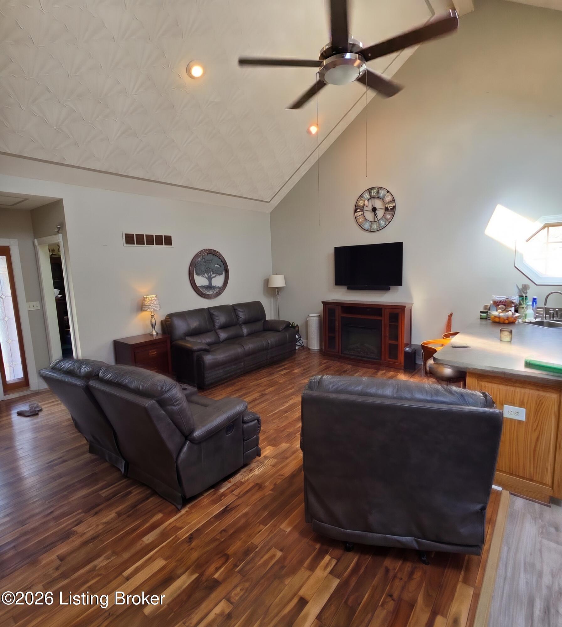 4013 Stonelanding Ct Property Photo 8