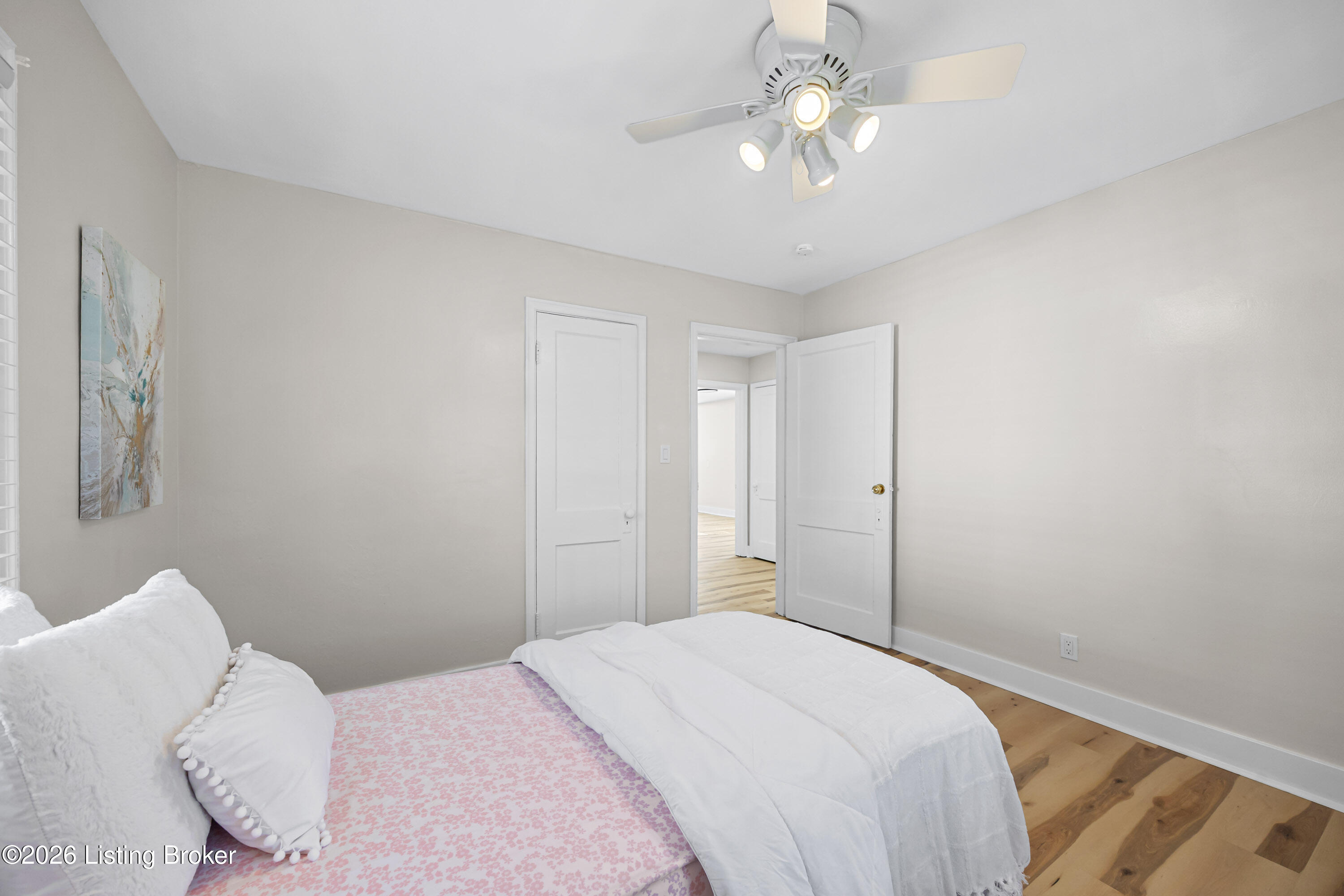 3237 Taylor Blvd Property Photo 18