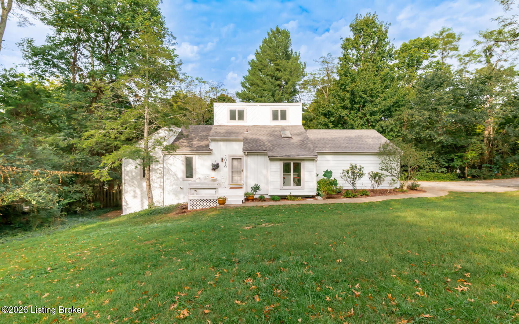 4010 Hayfield Way Property Photo 1