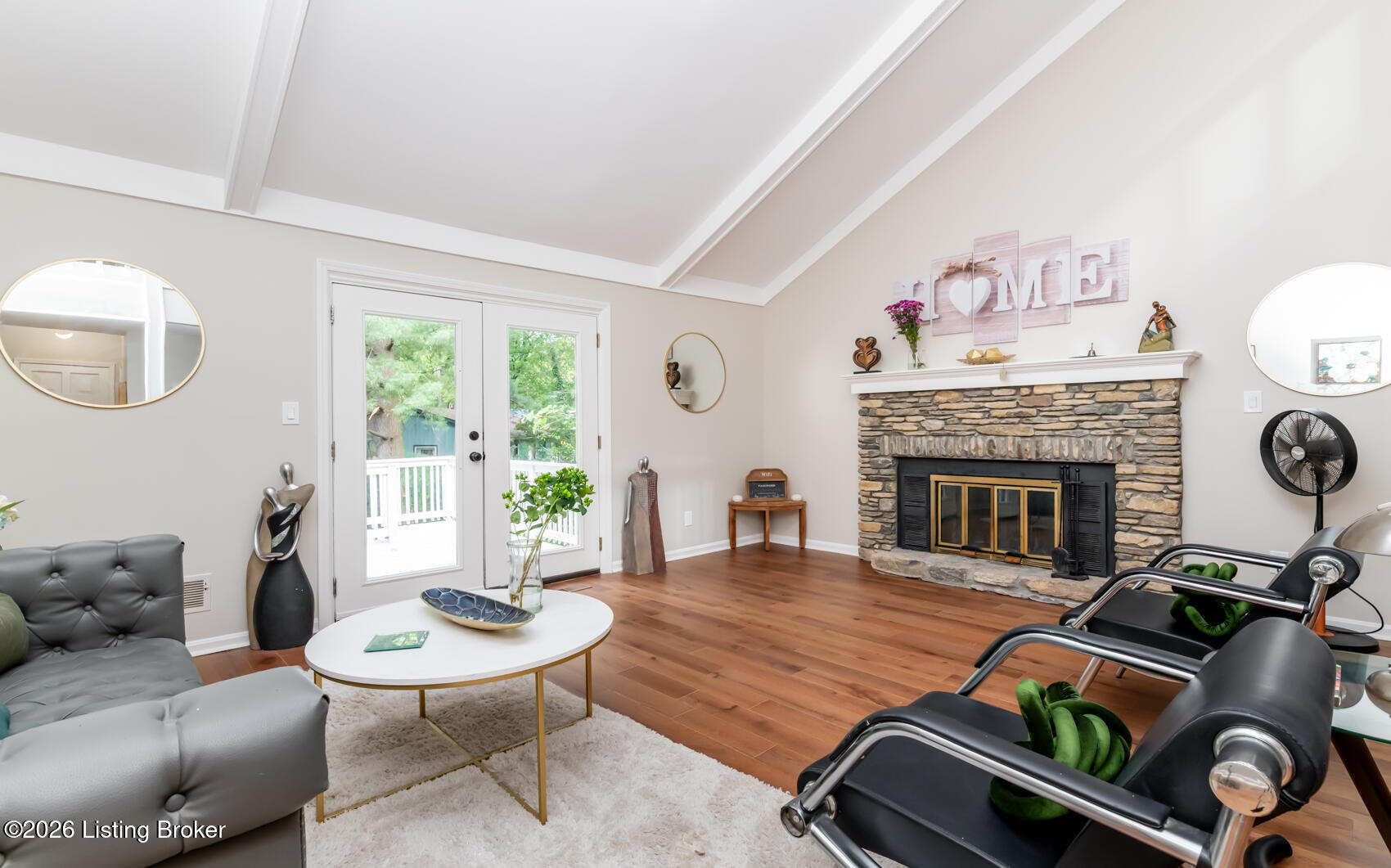 4010 Hayfield Way Property Photo 8